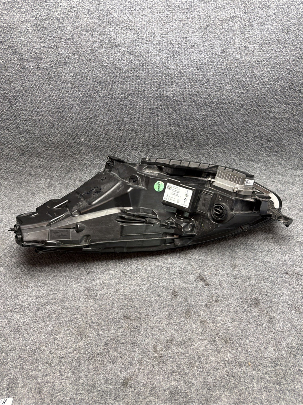 ♦️OEM 2021-2024 Tesla Model Y Right Passenger Matrix LED Headlight 1514953-00-D