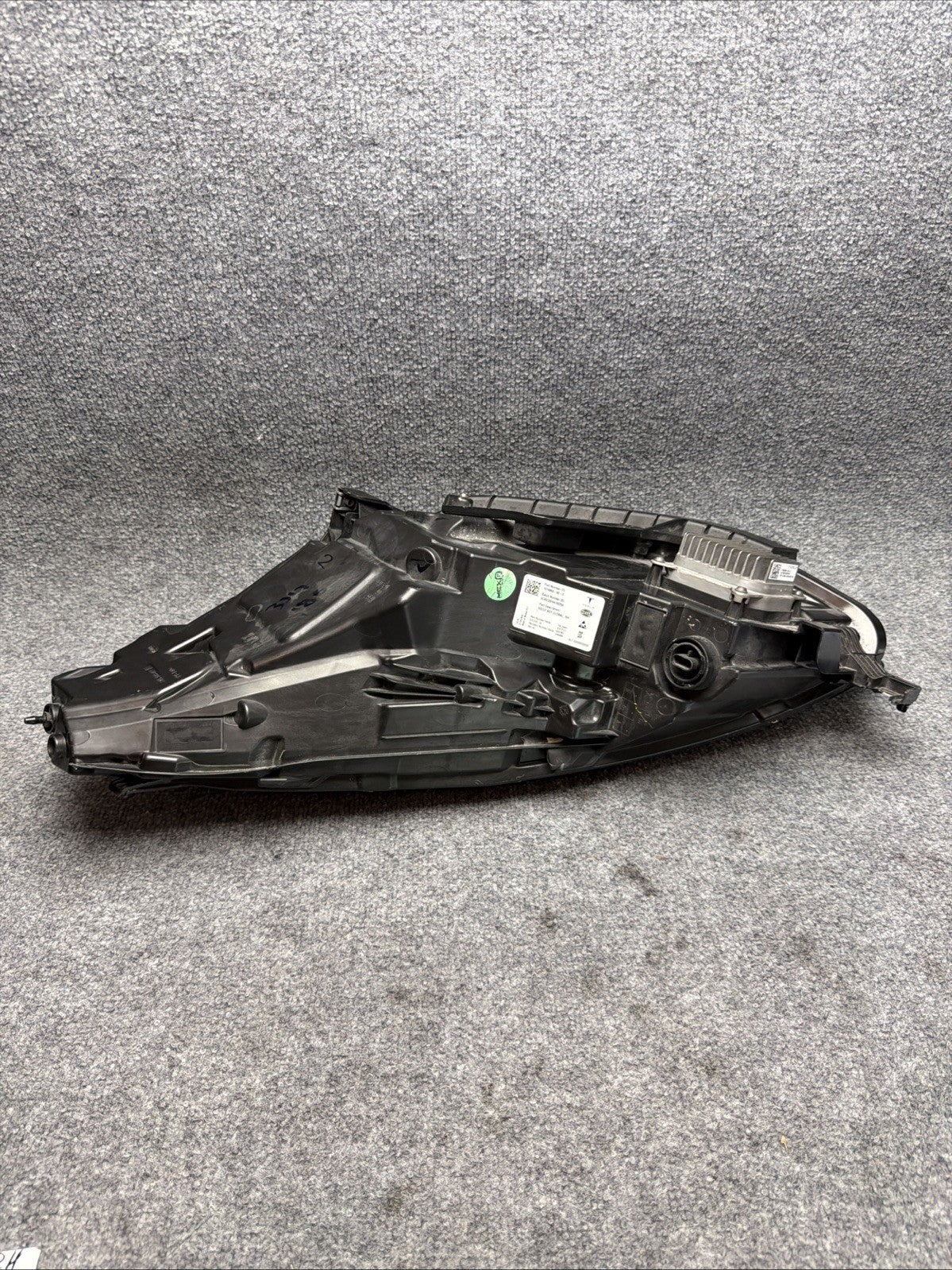 ♦️OEM 2021-2024 Tesla Model Y Right Passenger Matrix LED Headlight 1514953-00-D