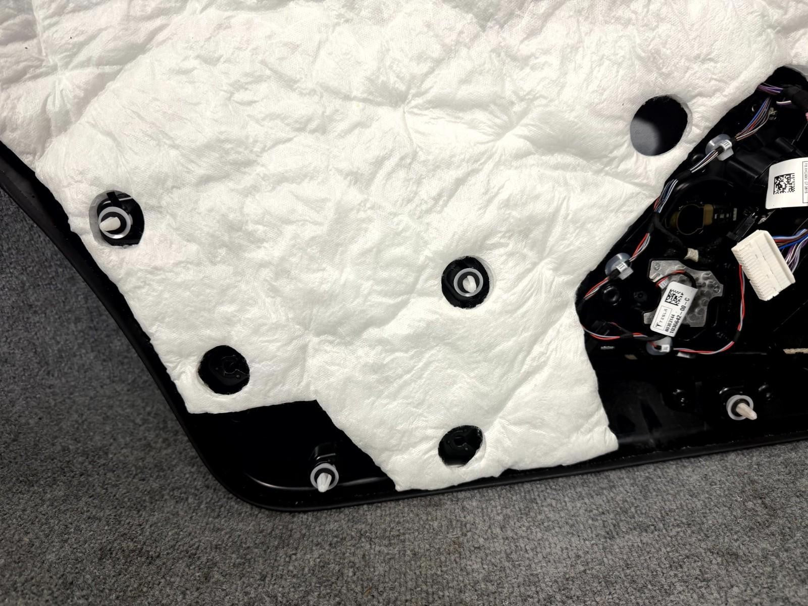 2016-2020 Tesla Model X Rear Right Side Interior Door Panel OEM, 1058004-21-K
