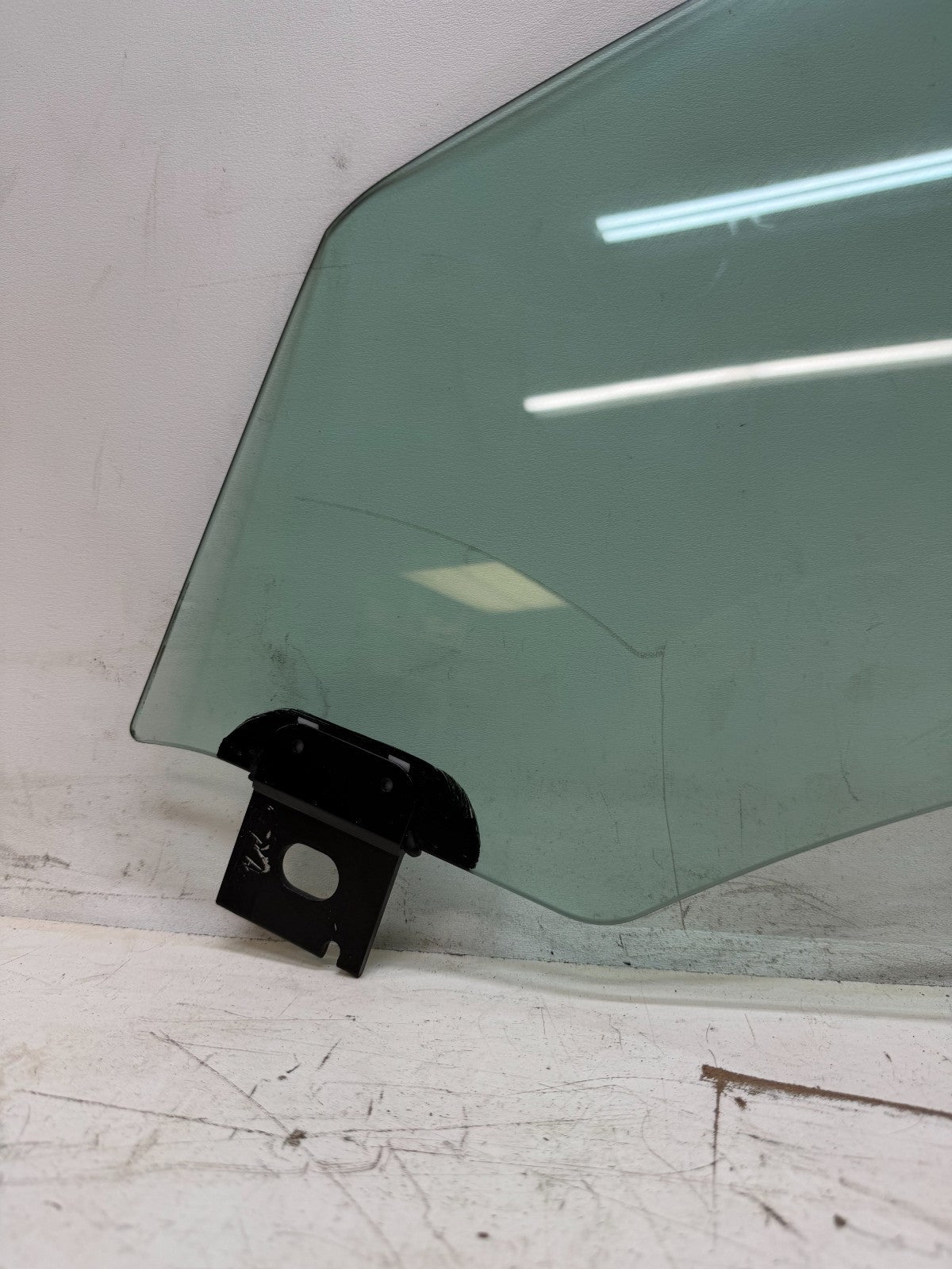2012-2020 Tesla Model S Front Left Driver Side Door Window Glass OEM 43R-001074