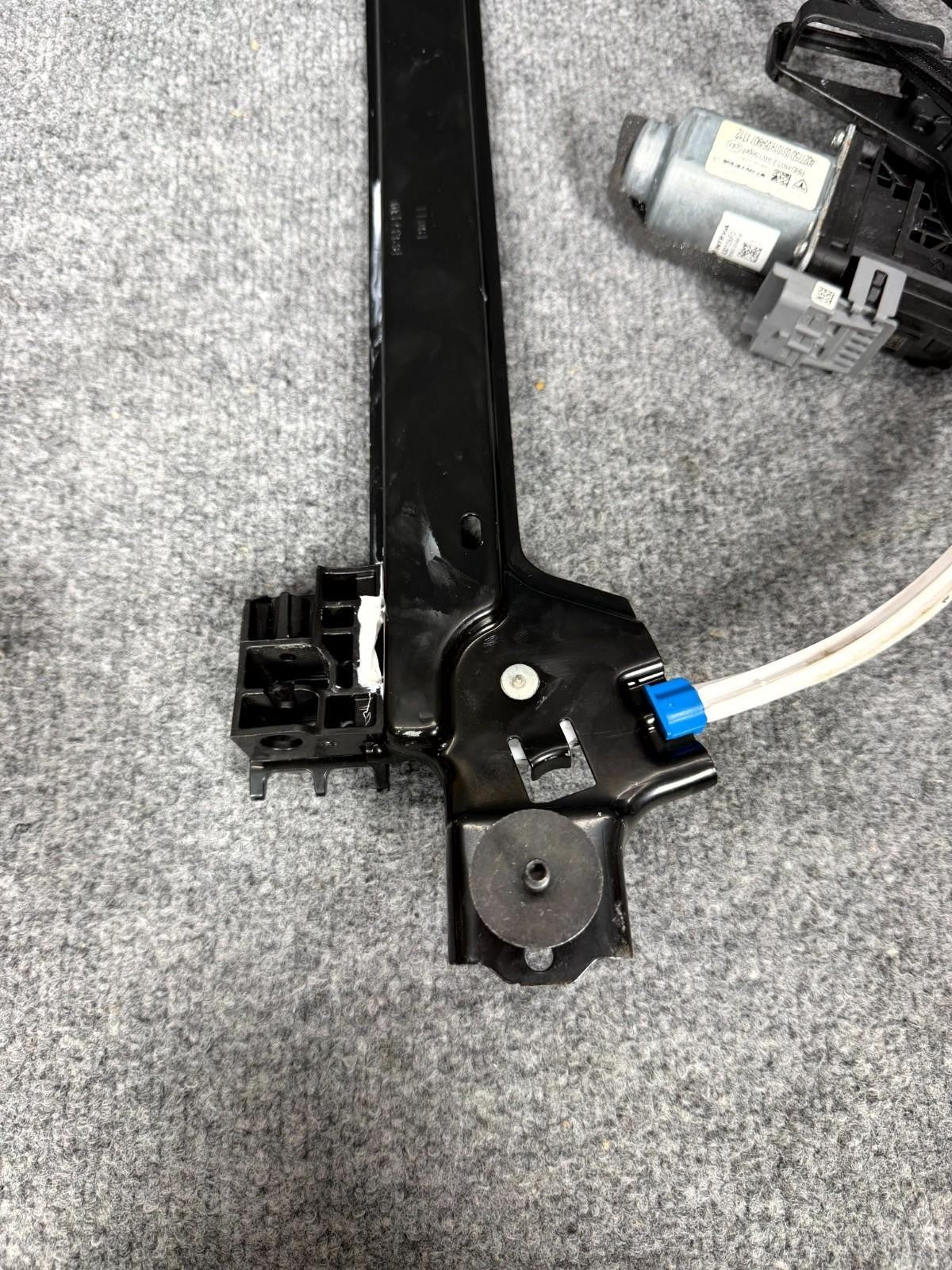 2016-2020 Tesla Model X Rear Right Side Window Motor Regulator OEM, 1028821-00-F