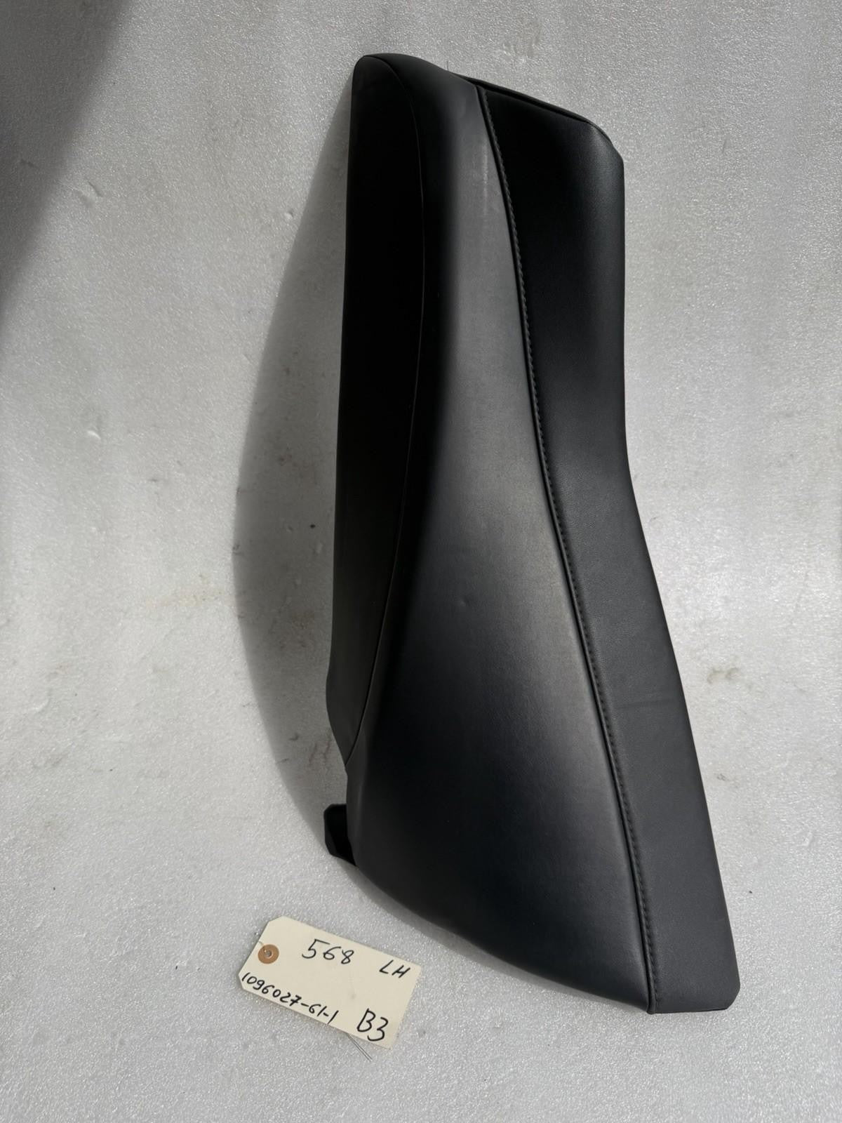 ♦️17–23 TESLA MODEL 3 REAR LEFT 2ND ROW SEAT BOLSTER COVER OEM, 1096027-61-I