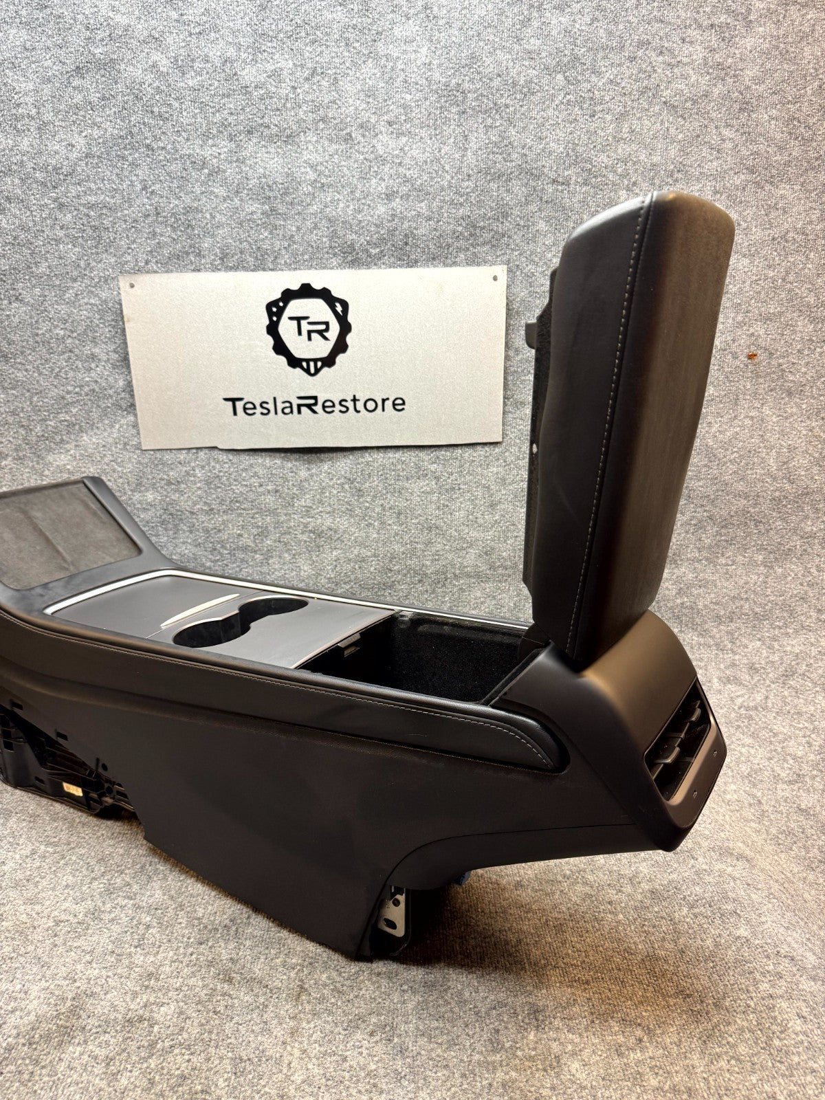 2017-2023 TESLA MODEL 3 FRONT CENTER CONSOLE BASE FRAME PANEL OEM,1755501-70-C