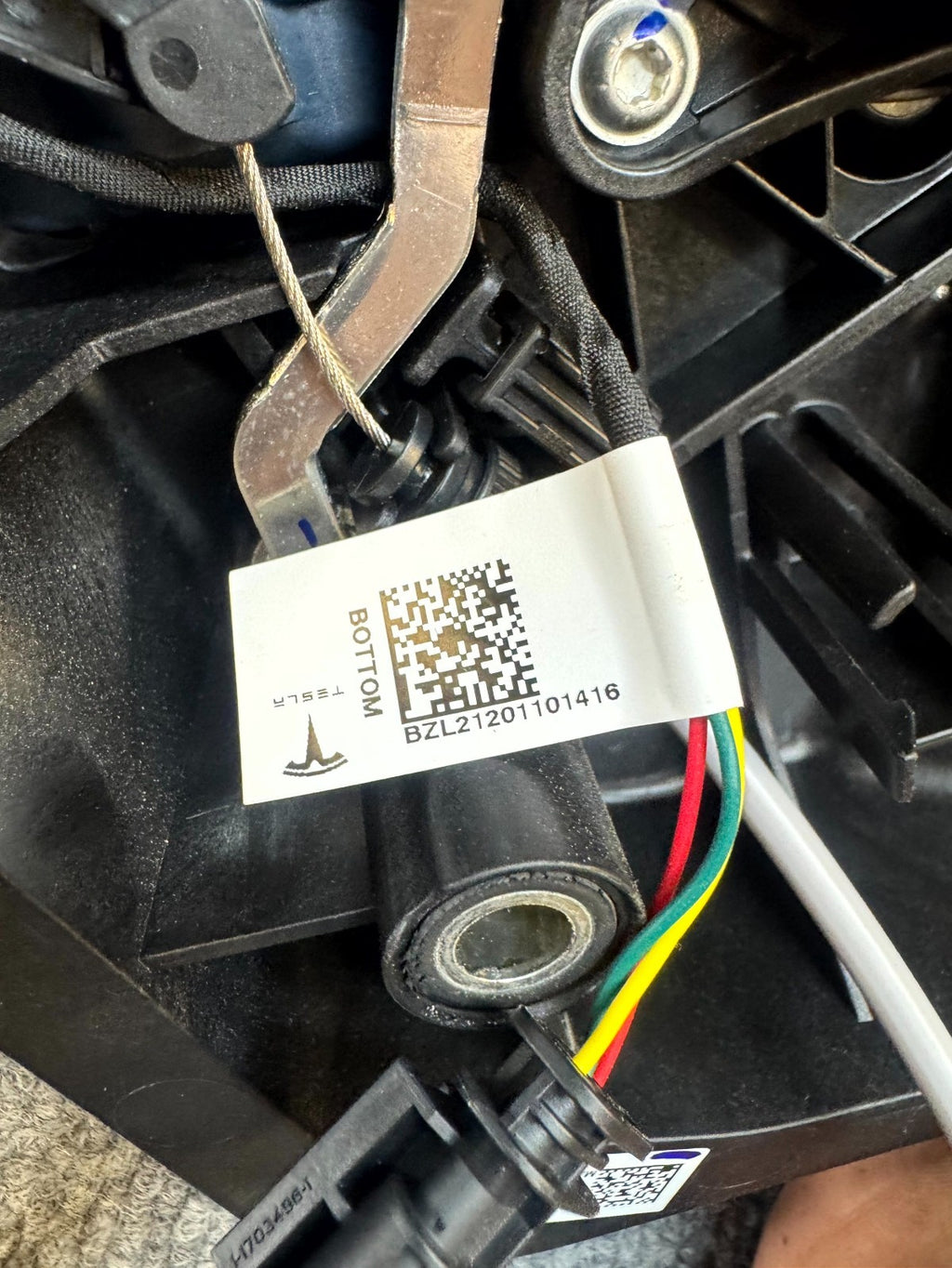 2020 - 2024 TESLA MODEL Y REAR CHARGE PORT INLET SOCKET MODULE OEM, 1490374-10-D