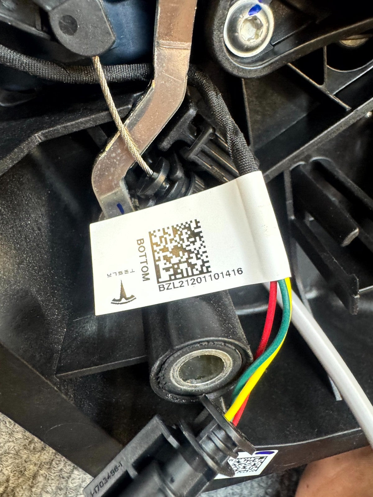 2020 - 2024 TESLA MODEL Y REAR CHARGE PORT INLET SOCKET MODULE OEM, 1490374-10-D