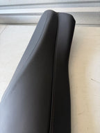 ♦️17-23 TESLA MODEL 3 REAR LEFT DRIVER 2ND ROW SEAT BOLSTER COVER OEM,109602761I