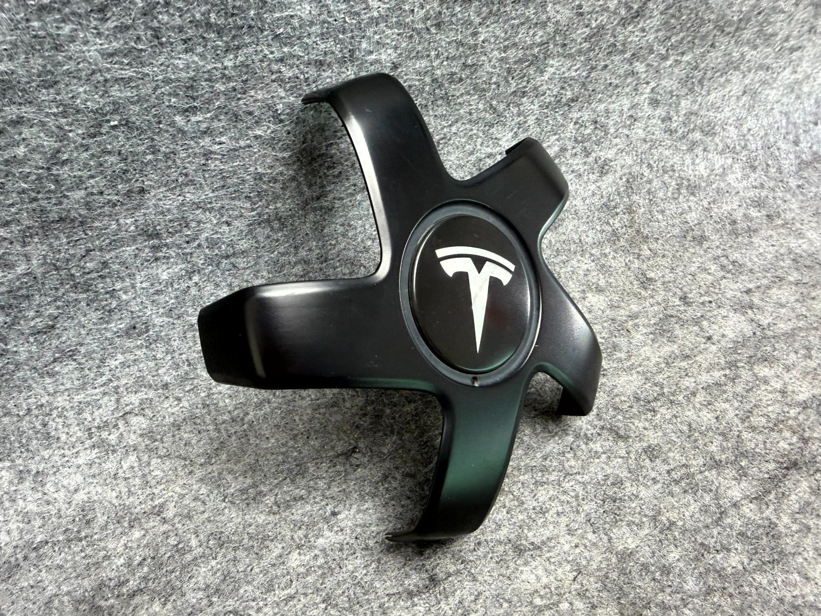 ♦️2017 - 2023 TESLA MODEL 3 Wheel Center Cap 19” 20” OEM, 1044234-00-A