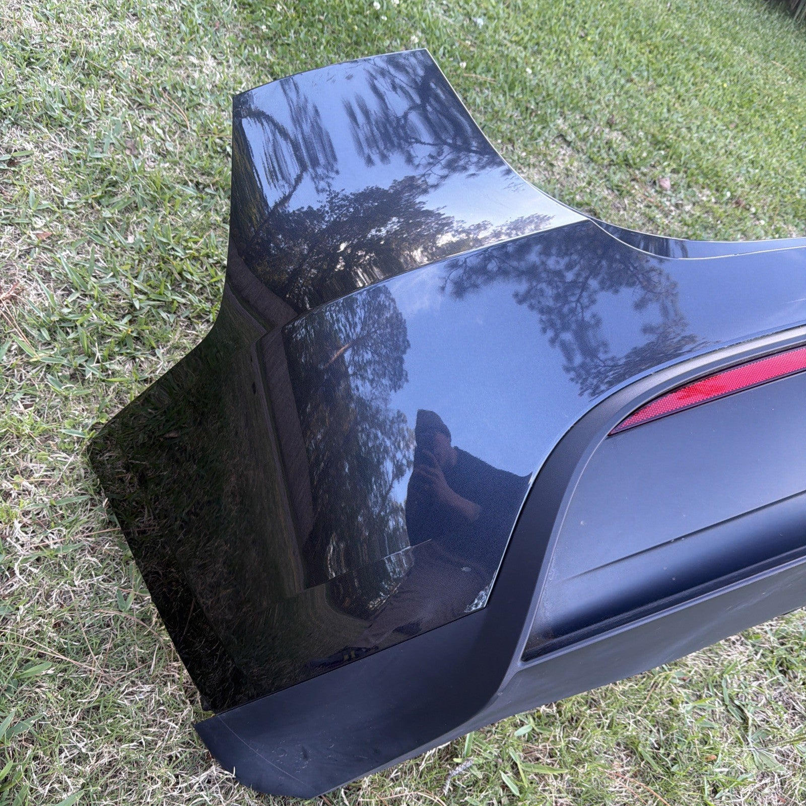 23-24 Model Y Rear Bumper Cover + Lower Valance Diffuser Gray PN01 1494005-00-B