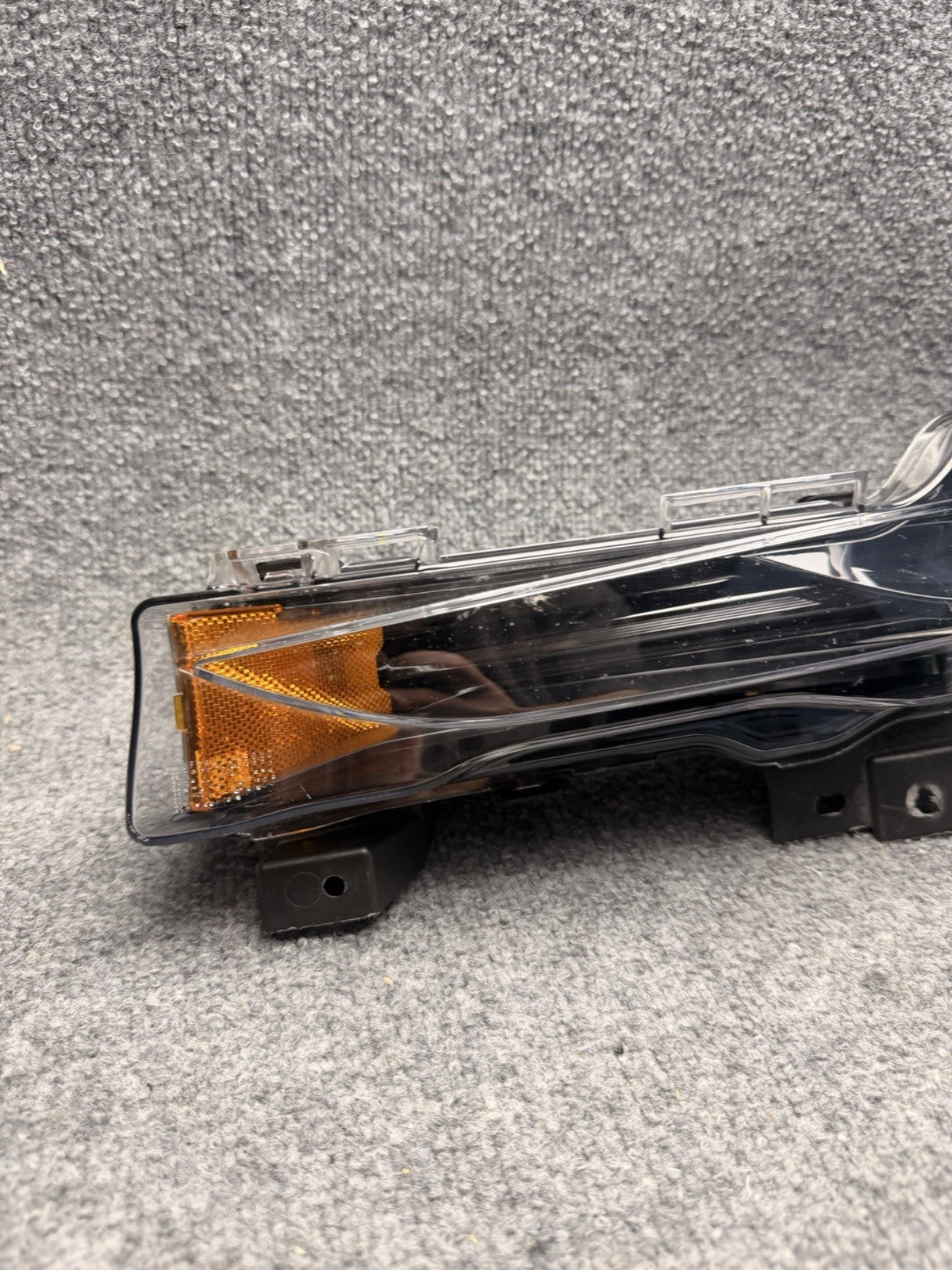 2017 -2023 For Tesla Model 3 -Y 107739-00-D Front LEFT Side Fog Light Dark Lamp