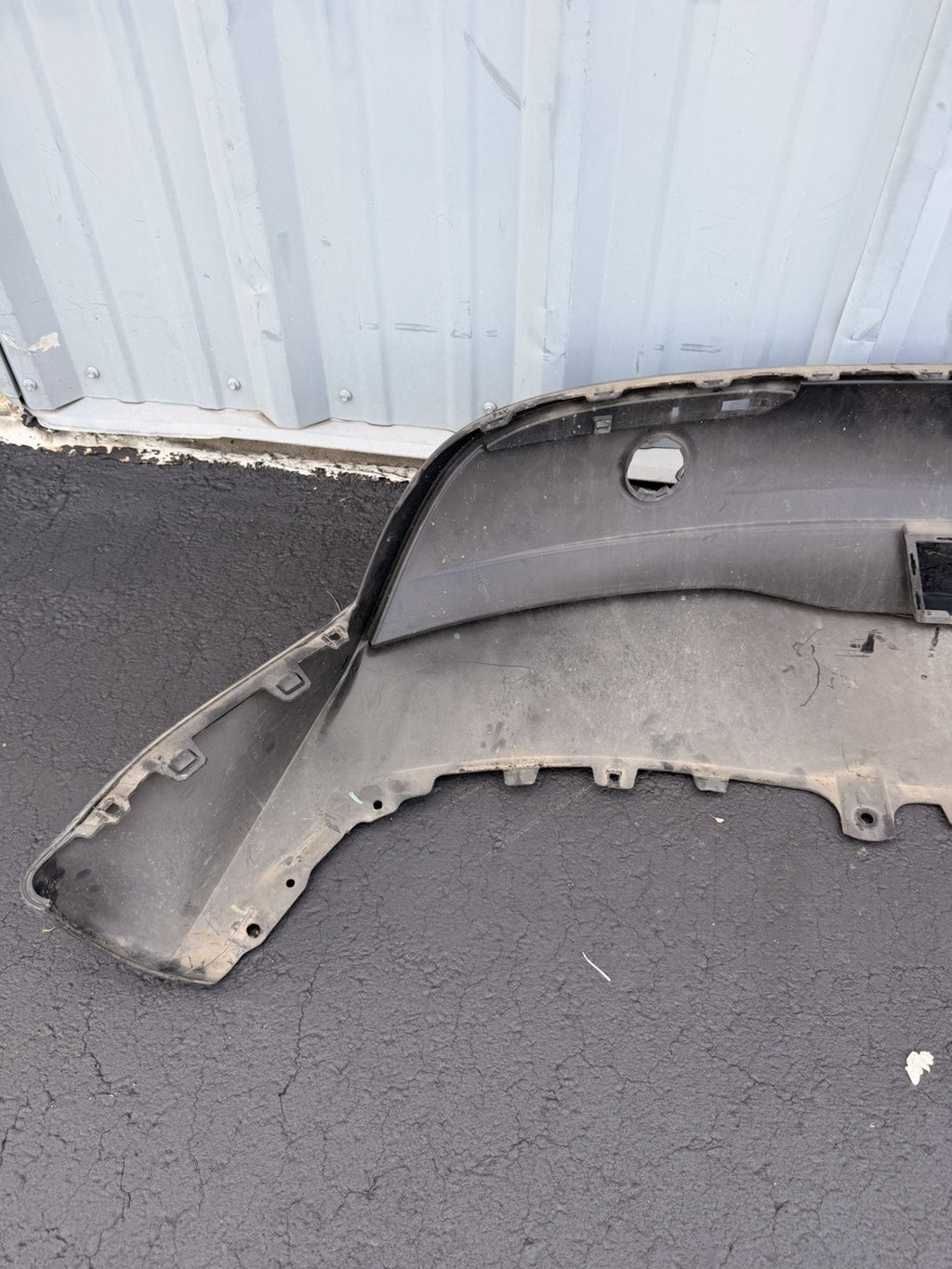 20-24 Tesla Model Y Rear Bumper Fascia Lower Valance Diffuser Cover OEM 1494006