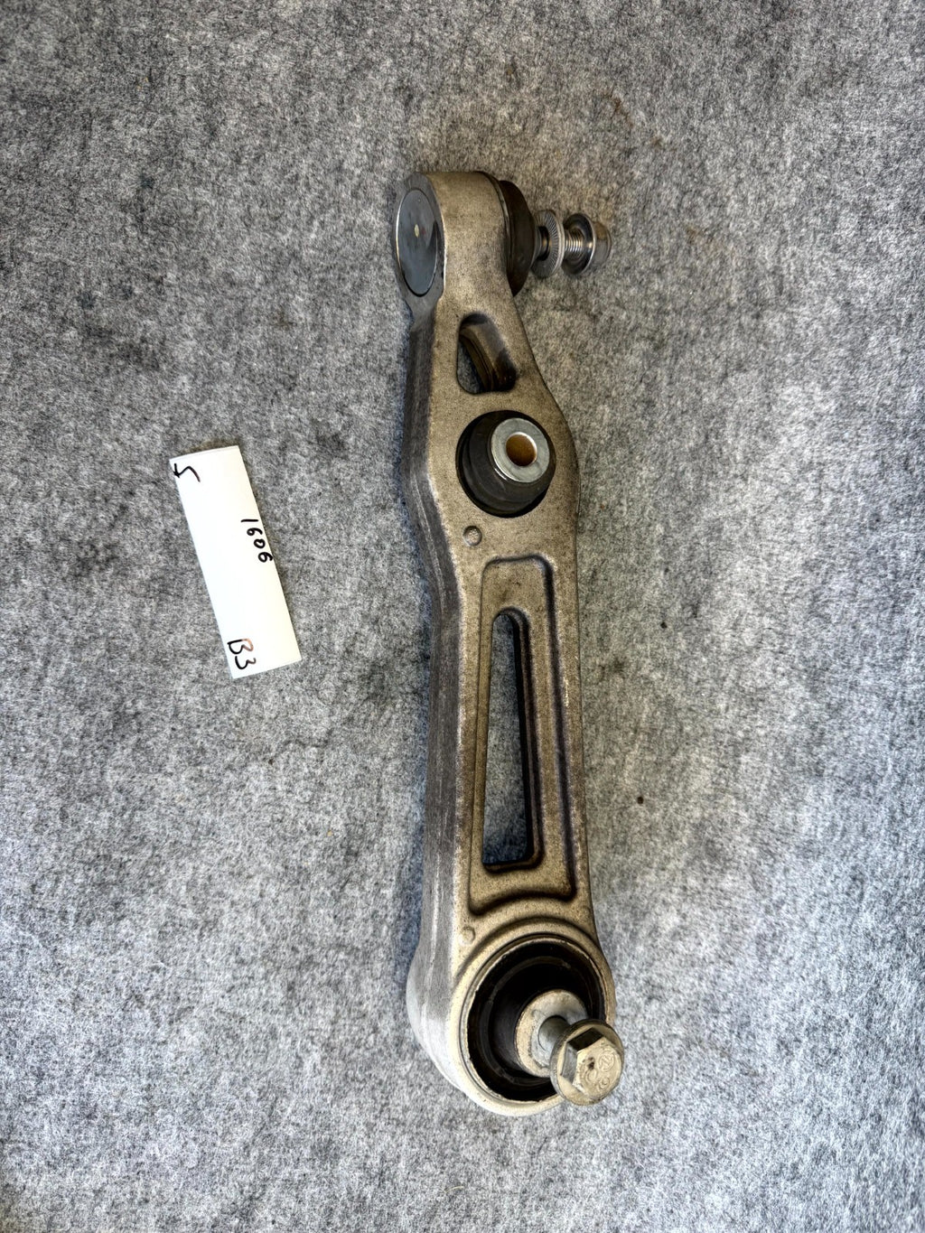 ♦️2012 - 2020 TESLA MODEL S FRONT RIGHT SIDE CONTROL ARM OEM 1048951-00-B
