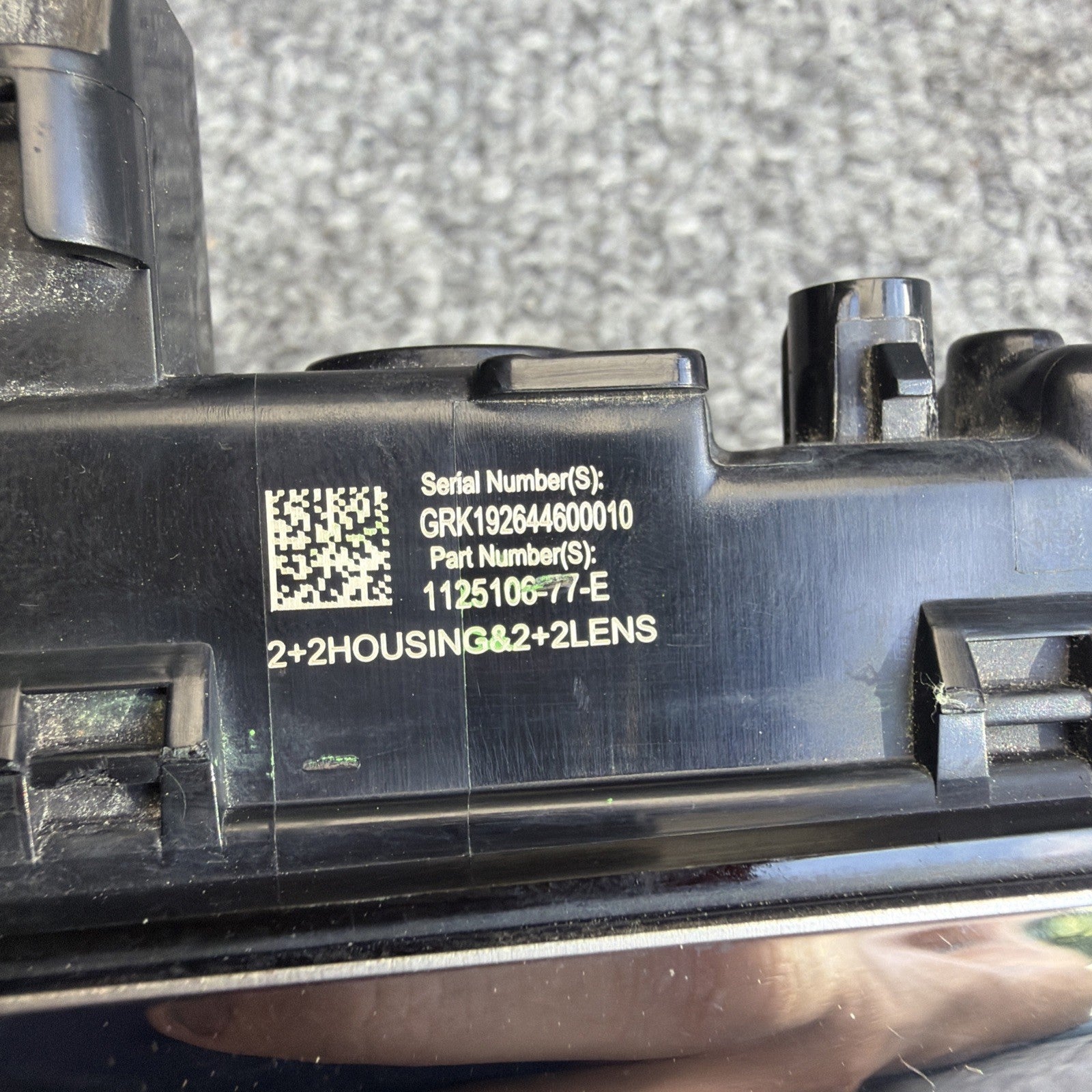 17-23 TESLA MODEL 3/Y LEFT FENDER TURN SIGNAL REPEATER CAMERA OEM 1125106-77-E