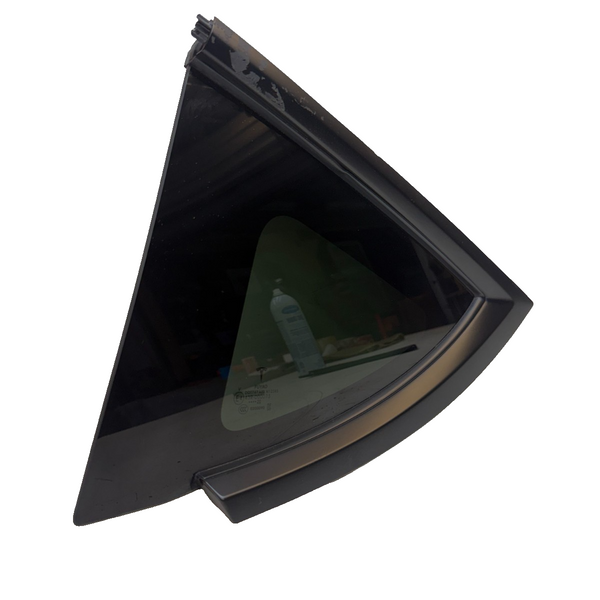 2020-23 Tesla Model Y Rear Left Driver Side Quarter Glass W/ Frame 1495740-00-E
