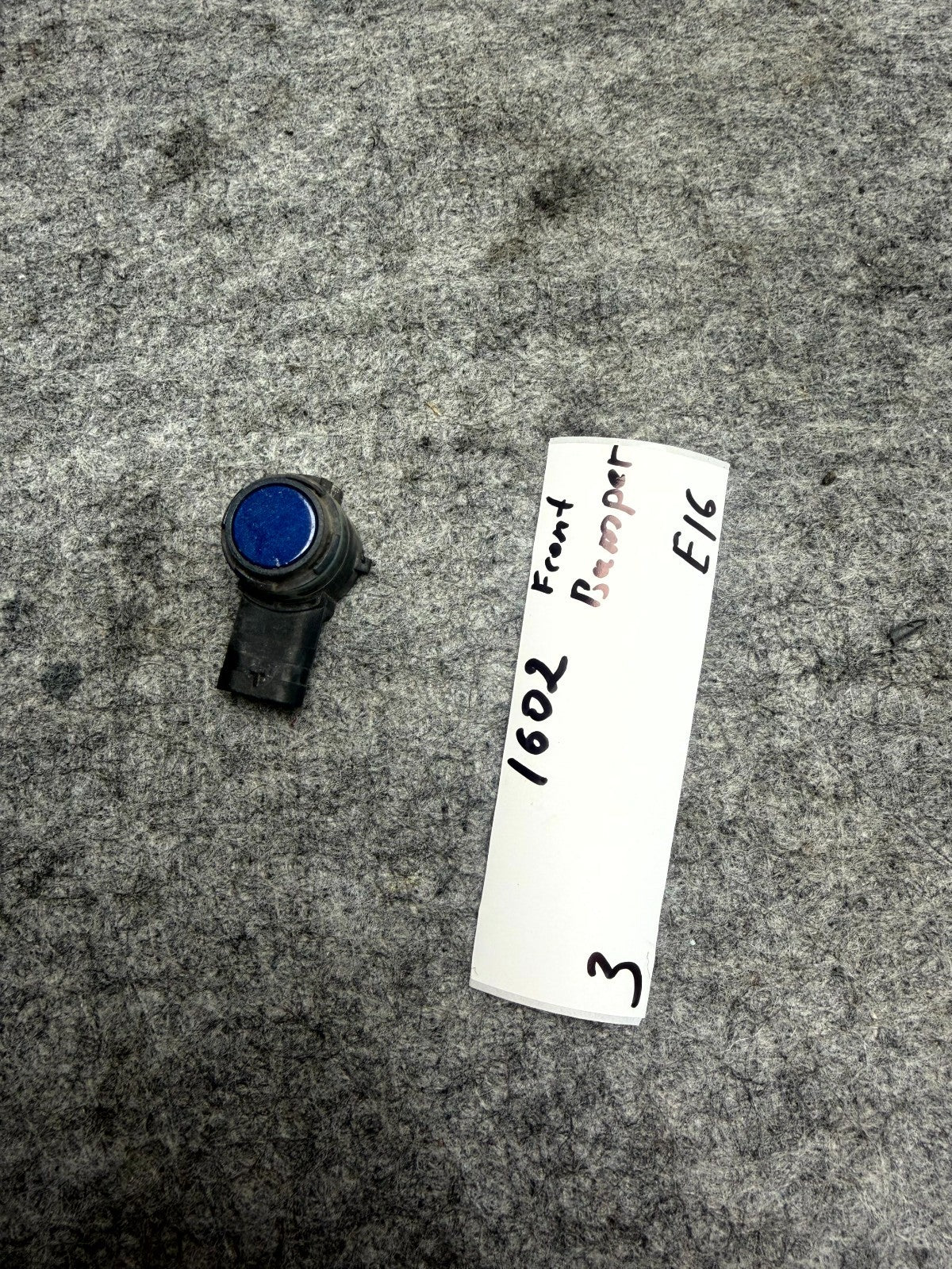 ♦️17 – 23 TESLA MODEL 3 FRONT BUMPER PARKING ULTRASONIC SENSOR OEM, 1127503-13-C