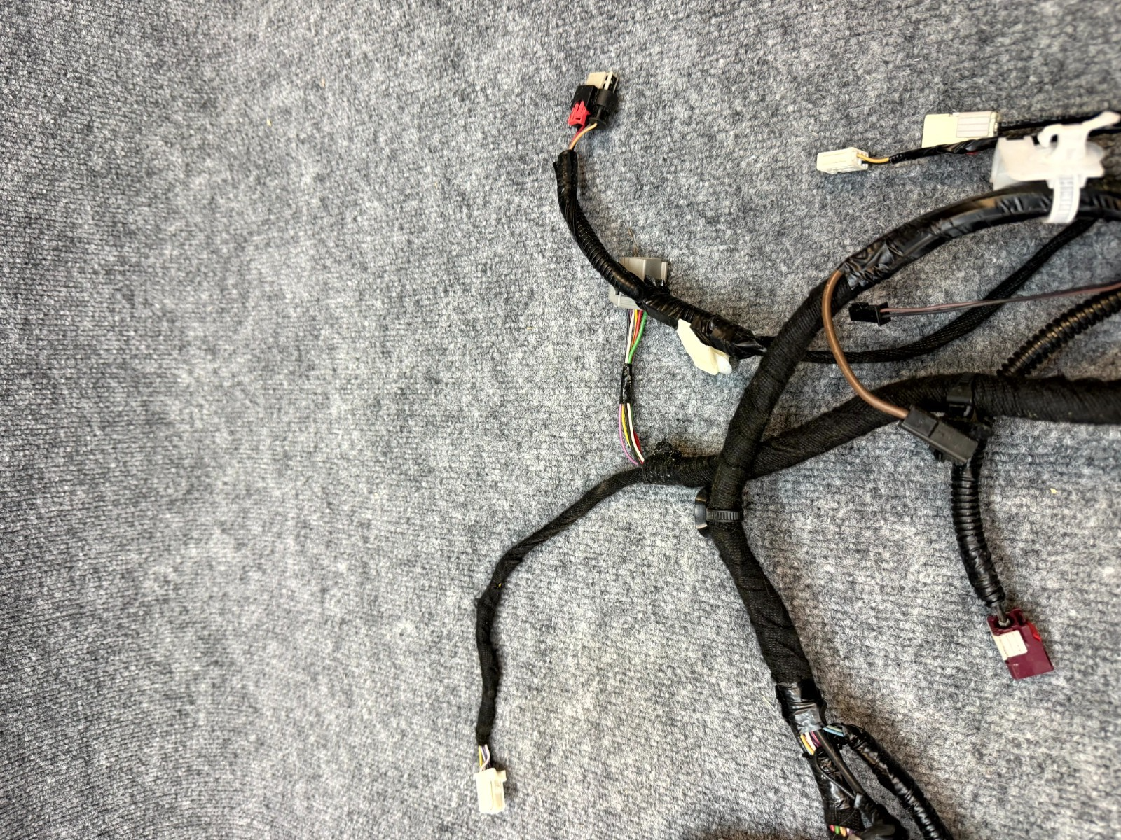2020-2024 TESLA MODEL Y REAR LIFTGATE TRUNK WIRING HARNESS OEM, 1616689-00-C