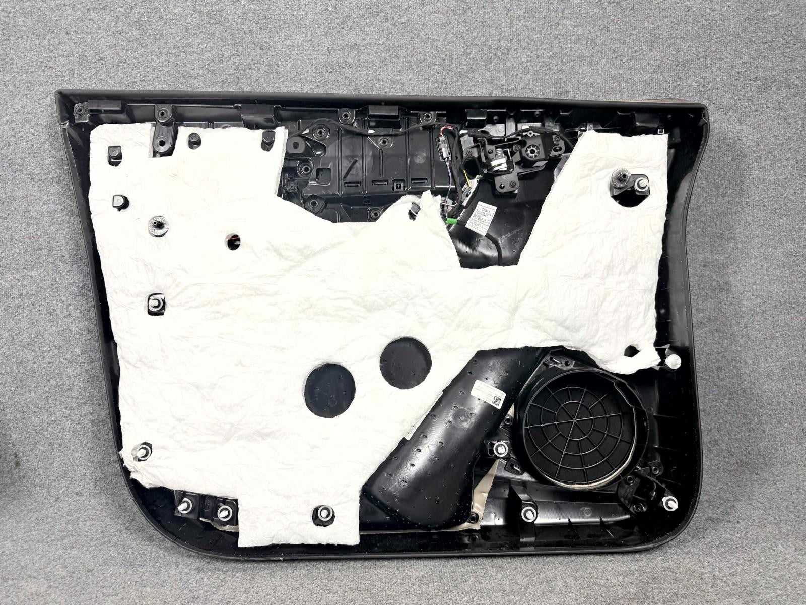 2016-2020 Tesla Model X Front Right Side Interior Door Panel OEM, 1055483-21-M