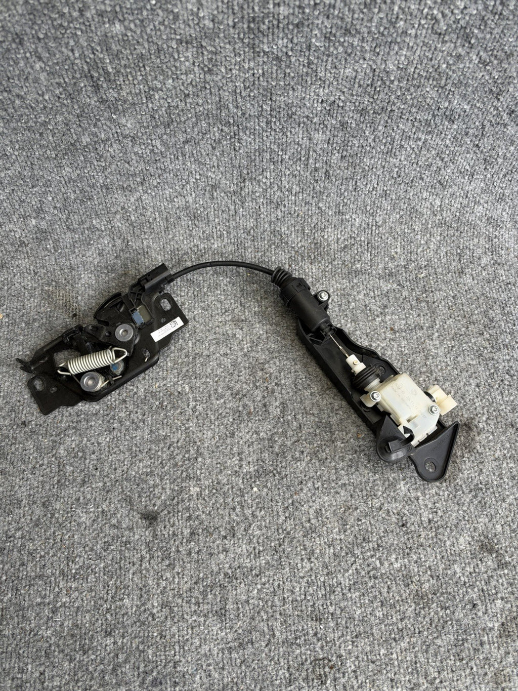 2012-2020 Tesla Model S Front Hood Latch Lock Actuator Mechanism 1033011-00-G