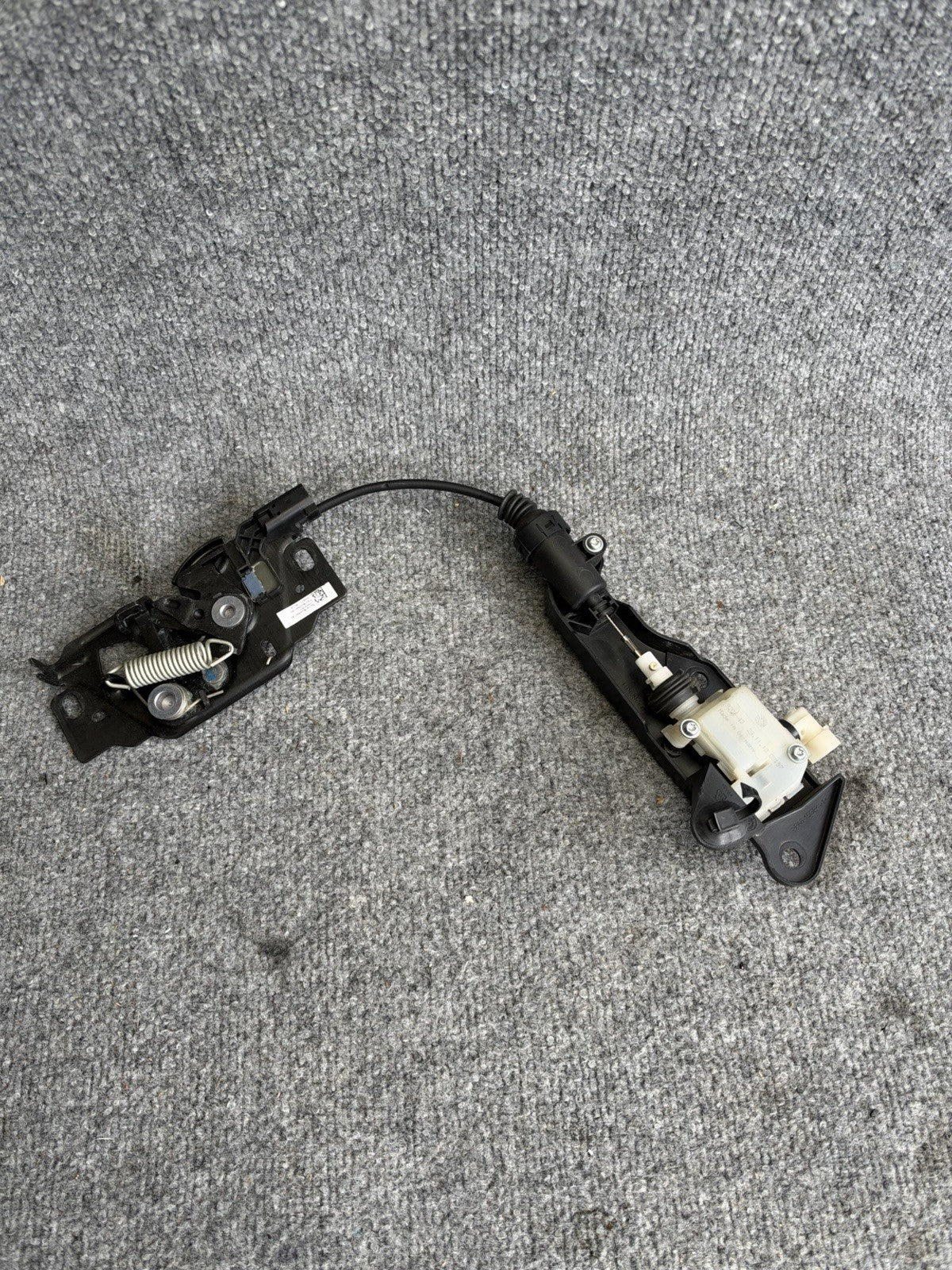 2012-2020 Tesla Model S Front Hood Latch Lock Actuator Mechanism 1033011-00-G