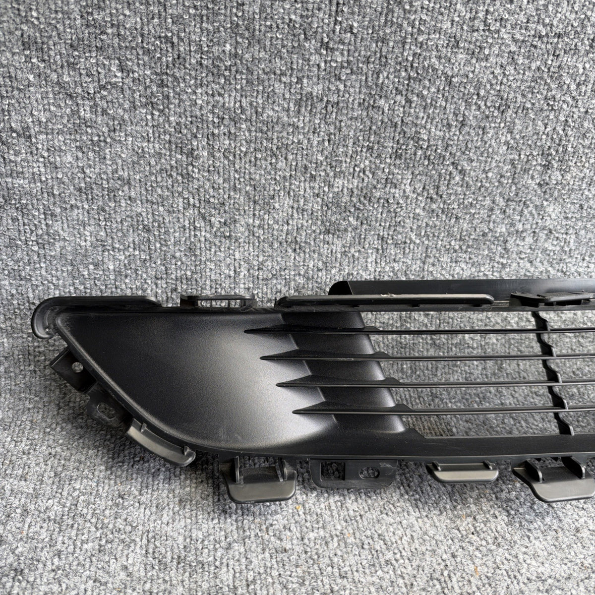 OEM 2020 - 2024 Tesla Model Y Front Lower Bumper Grille Fascia 1493759-00-A