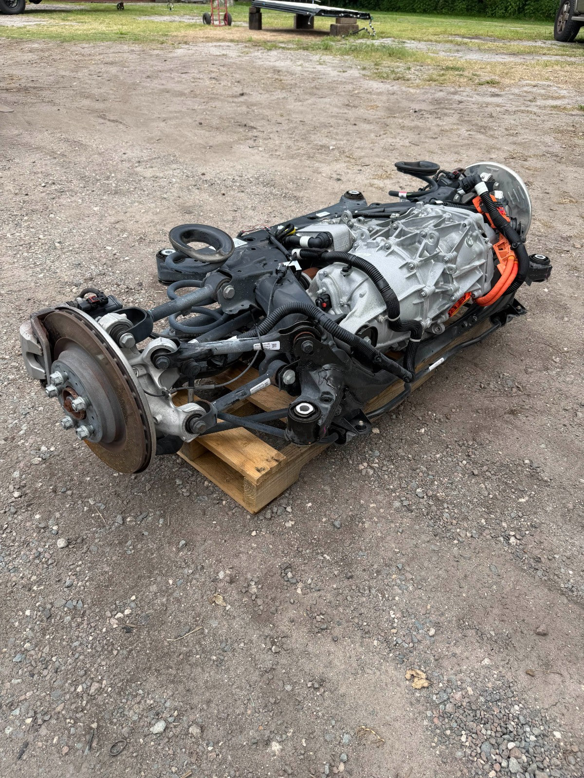 2021-2023 Tesla Model 3 Engine Rear Drive Unit Motor with Subframe Assembly