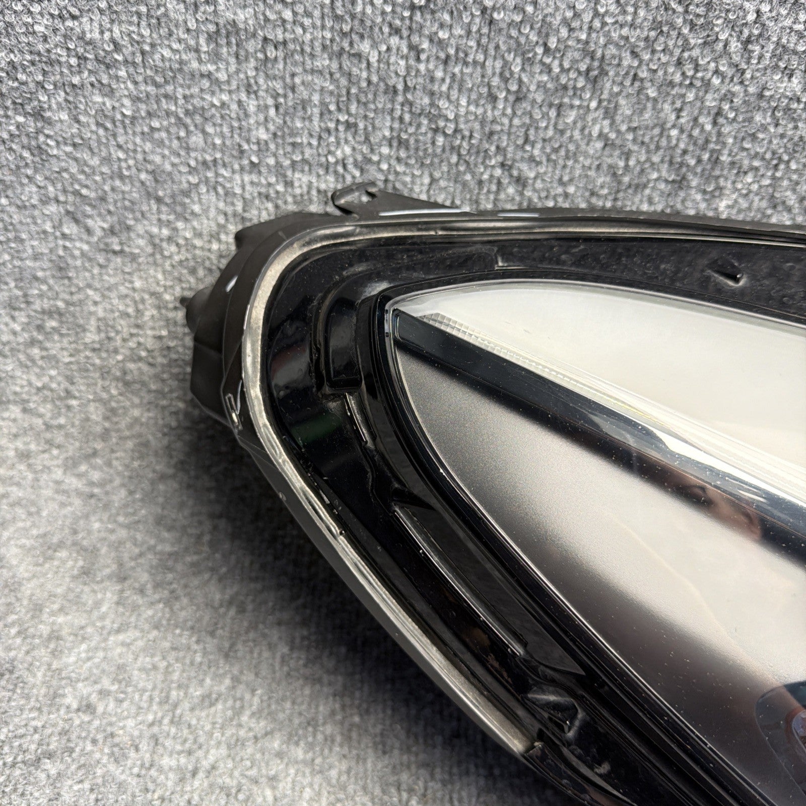 DMG⚠️2017-2025 Tesla Model 3 Y Right Headlight 1514953-00-C OEM