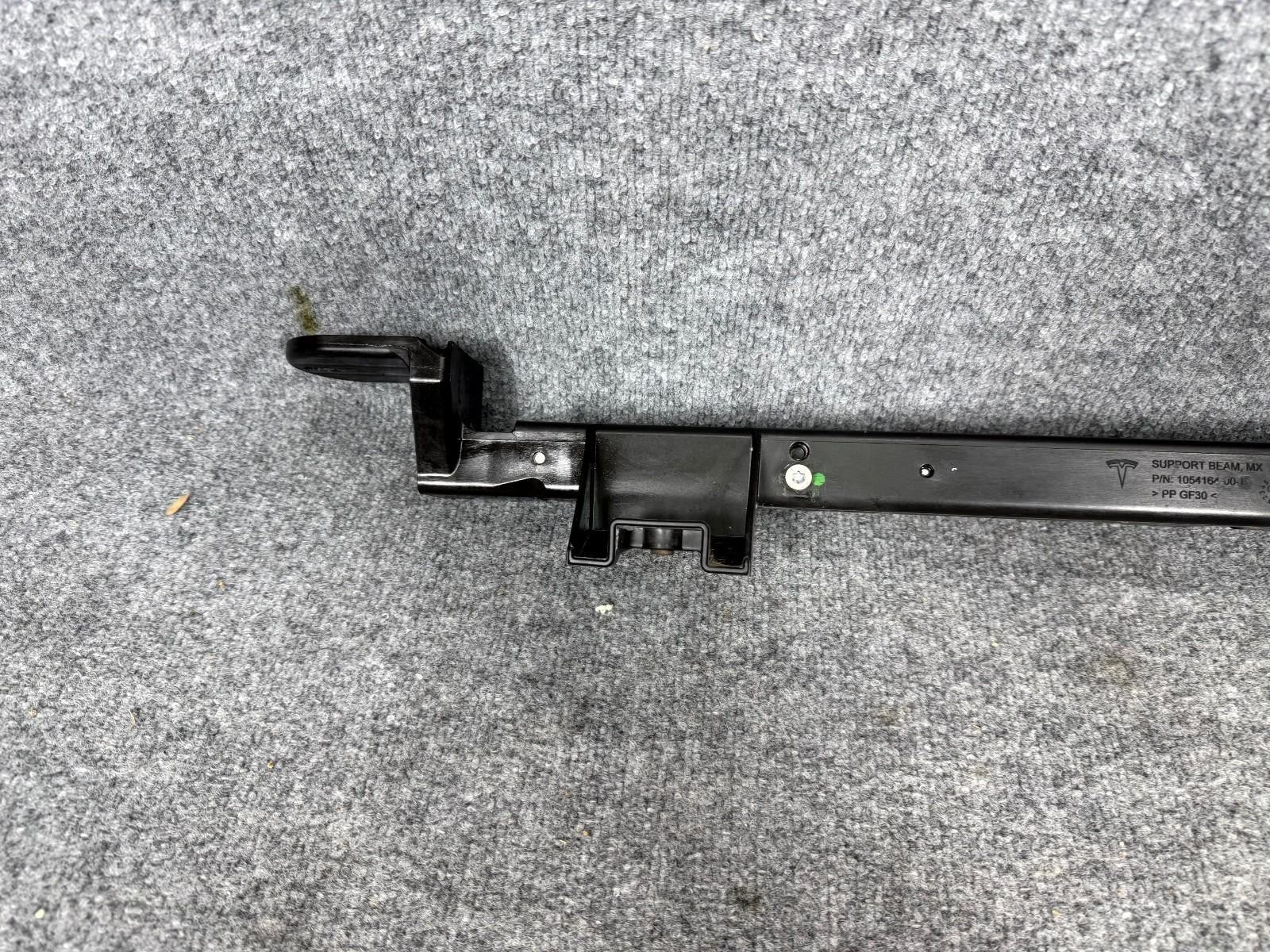 ♦️2016-2020 Tesla Model X Radiator Air Cooling Support Beam OEM, 1054164-00-E