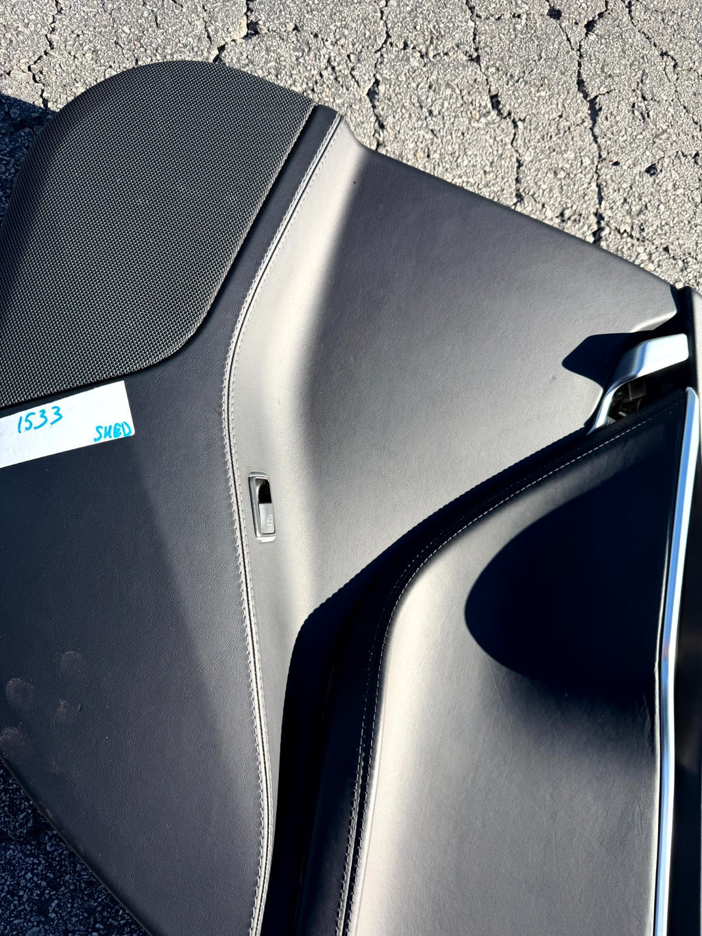 ♦️2012 - 2020 TESLA MODEL S REAR RIGHT SIDE DOOR PANEL TRIM OEM, 1008133-00-D