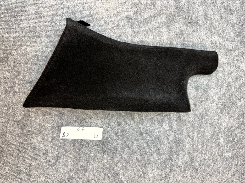 2020 - 2024 TESLA MODEL Y REAR LEFT C-PILLAR LOWER TRIM COVER OEM, 1704658-01-D