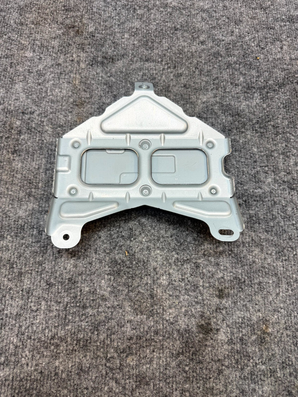 2020 - 2024 TESLA MODEL Y RADIO RECEIVER CONTROL MODULE UNIT OEM, 1527974-00-D