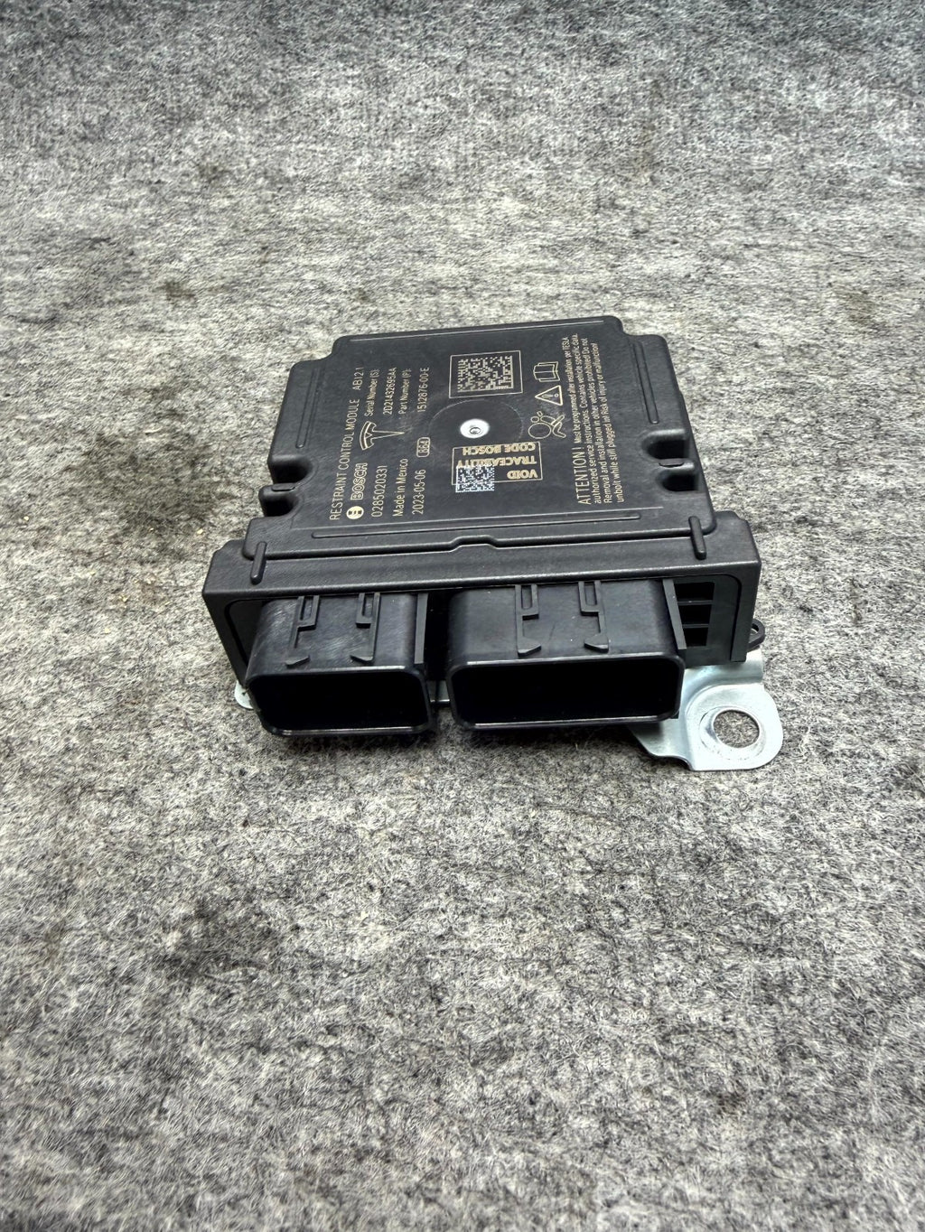 ♦️17-23 TESLA MODEL 3 RESTRAINT DIAGNOSTIC COMPUTER MODULE OEM, 1512876-00-E