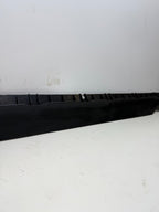 2020-24 TESLA MODEL Y RIGHT SIDE SKIRT ROCKER PANEL MOLDING CARRIER BRACKET