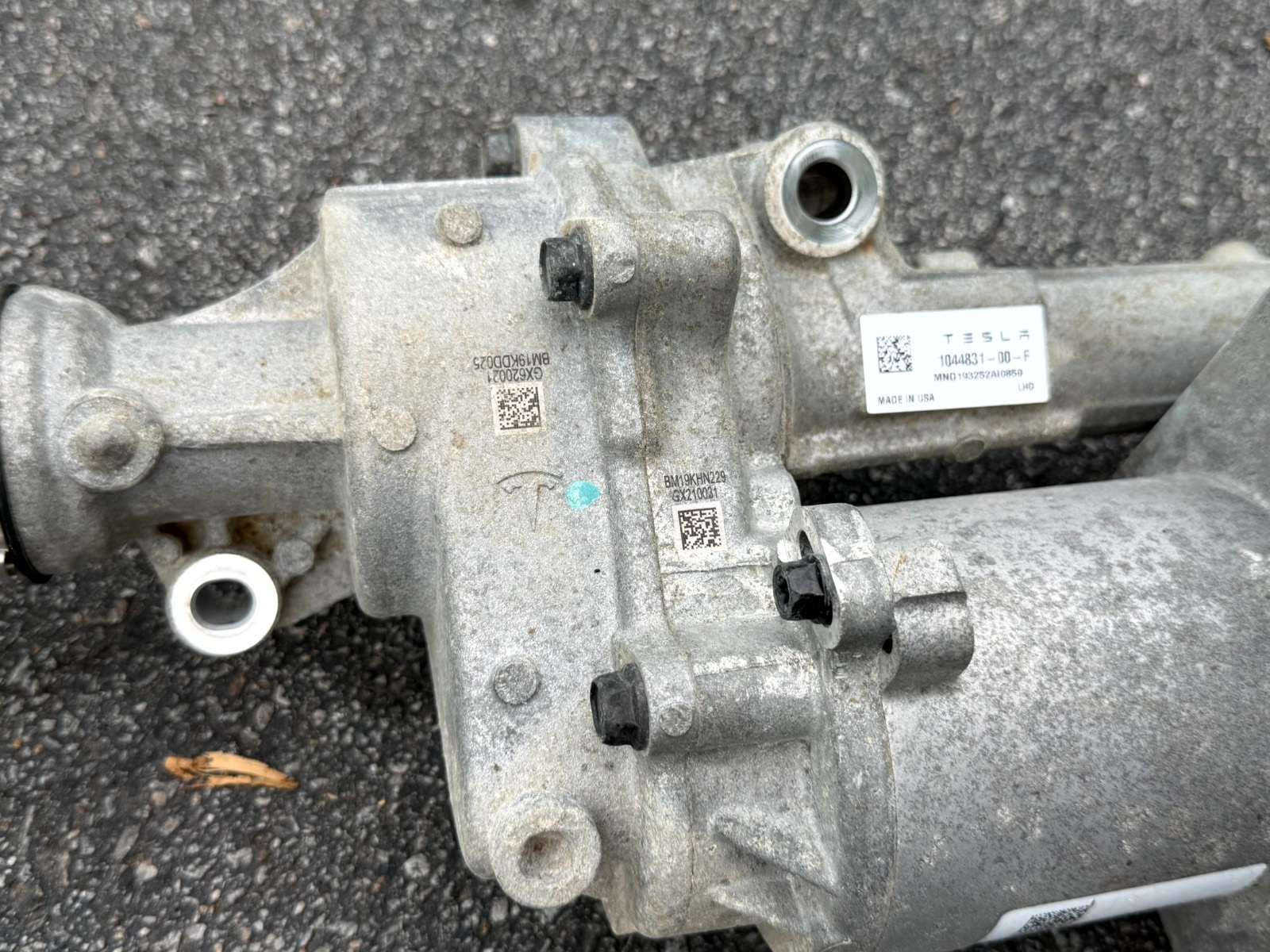 ♦️2017 - 2023 TESLA MODEL 3 RACK AND PINION STEERING GEAR ASSY OEM, 1044831-00-F