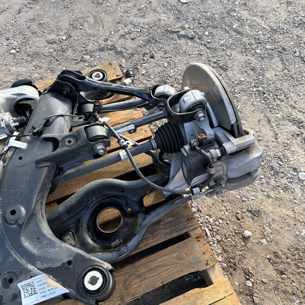 2017-2020 Tesla Model 3 Rear Drive Unit w/ Subframe, Suspension Engine Motor 17K