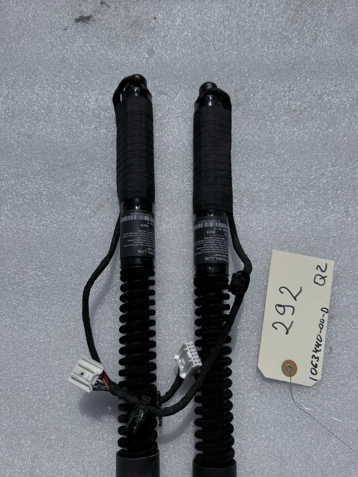 ♦️16-23 OEM Tesla Model X Rear Right Passenger Door Trunk Liftgate Shock SET
