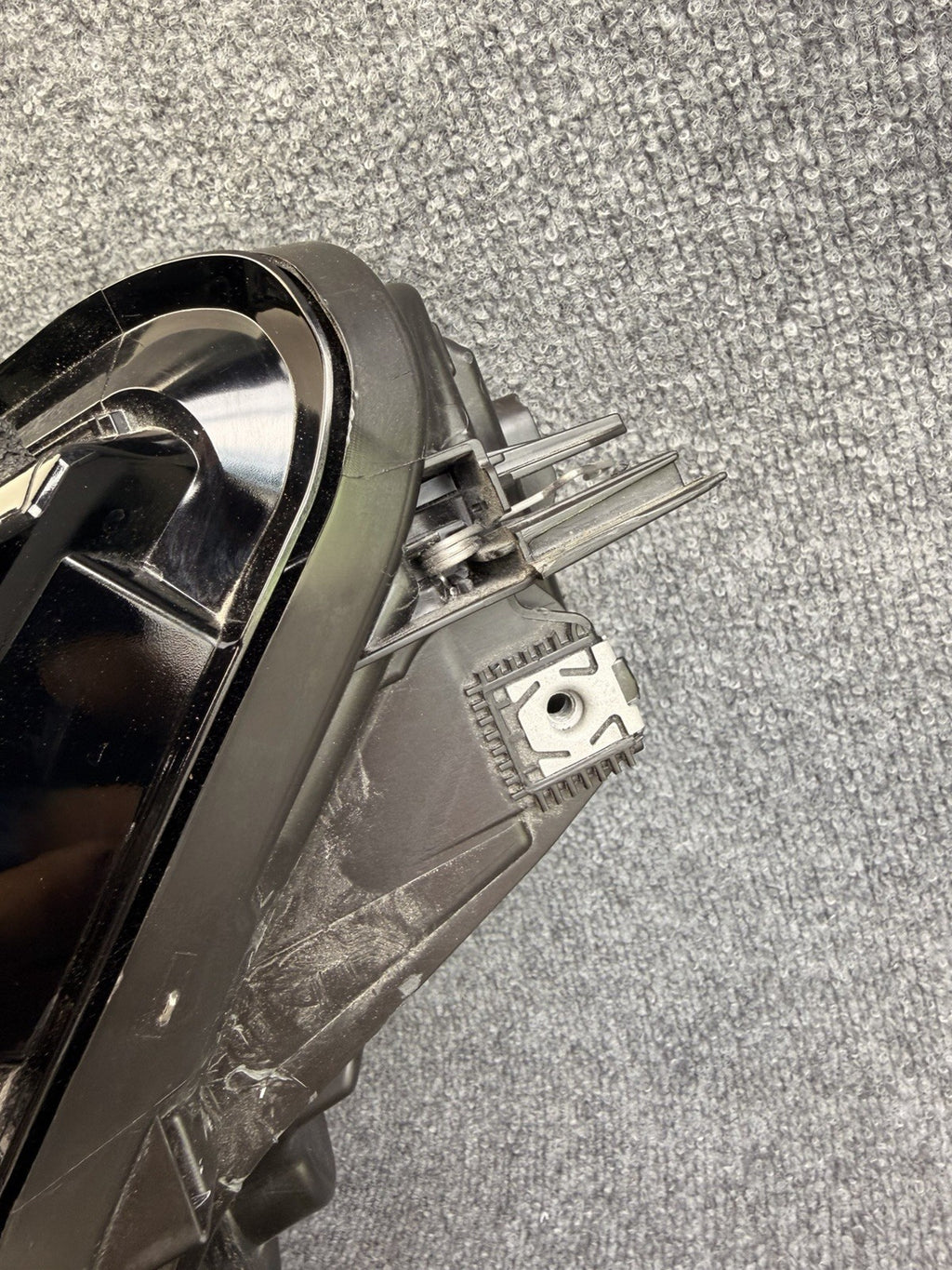 2025-2026 Tesla Model Y Juniper Left Driver Side LED Headlight OEM 1918347-00-E
