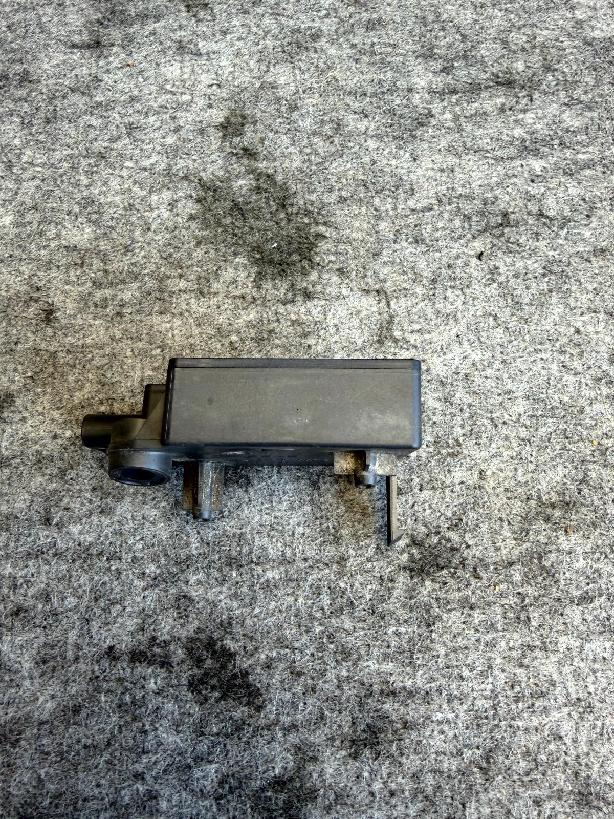 ♦️2017–2023 TESLA MODEL 3 REAR BUMPER BODY CONTROL MODULE SENSOR OEM, 109785500H