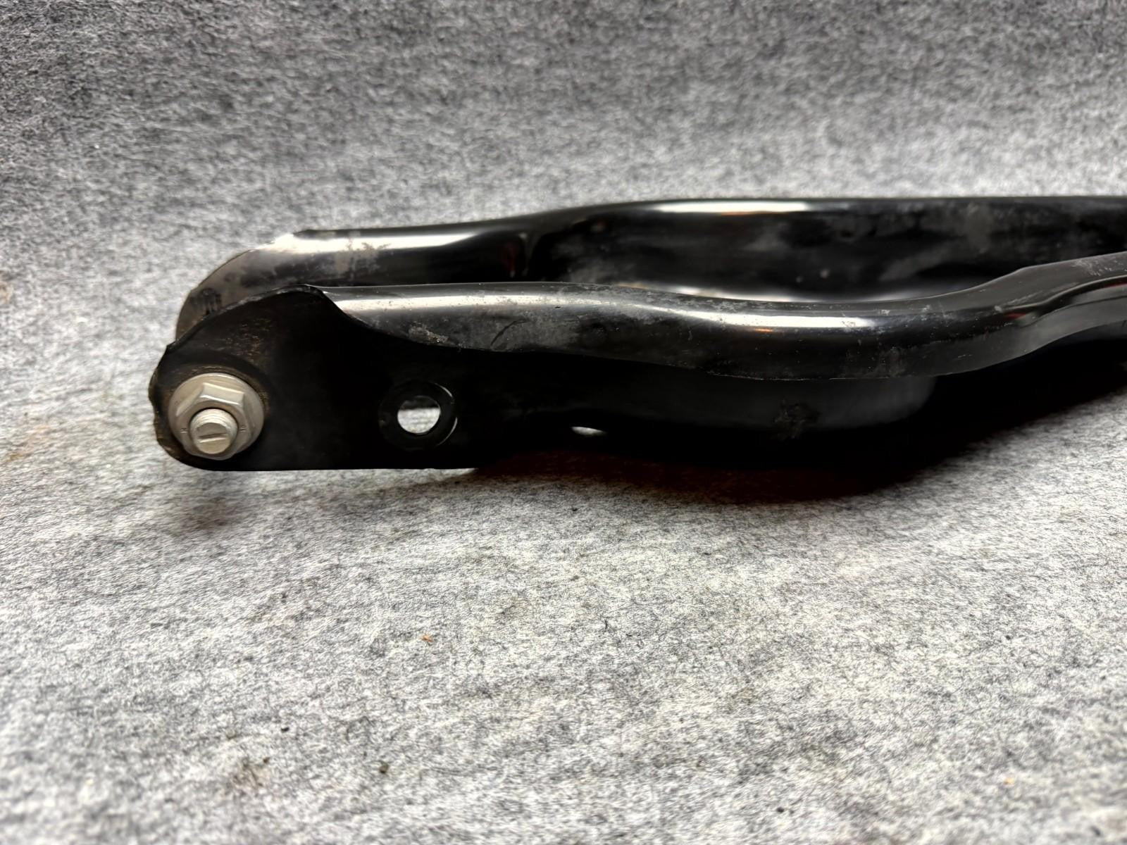 ♦️2017 - 2023 TESLA MODEL 3 REAR LEFT SIDE LOWER CONTROL ARM OEM, 1044451-00-F