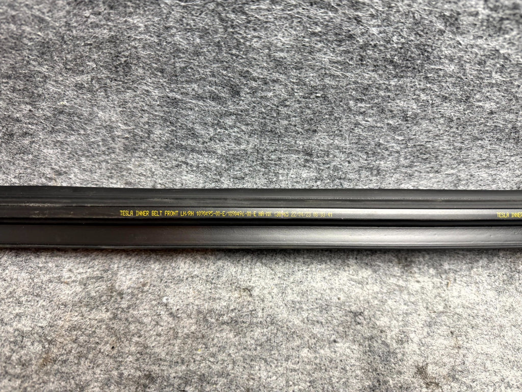 ♦️2017-2023 TESLA MODEL 3 FRONT RIGHT DOOR INNER WEATHERSTRIP OEM, 1090495-00-E