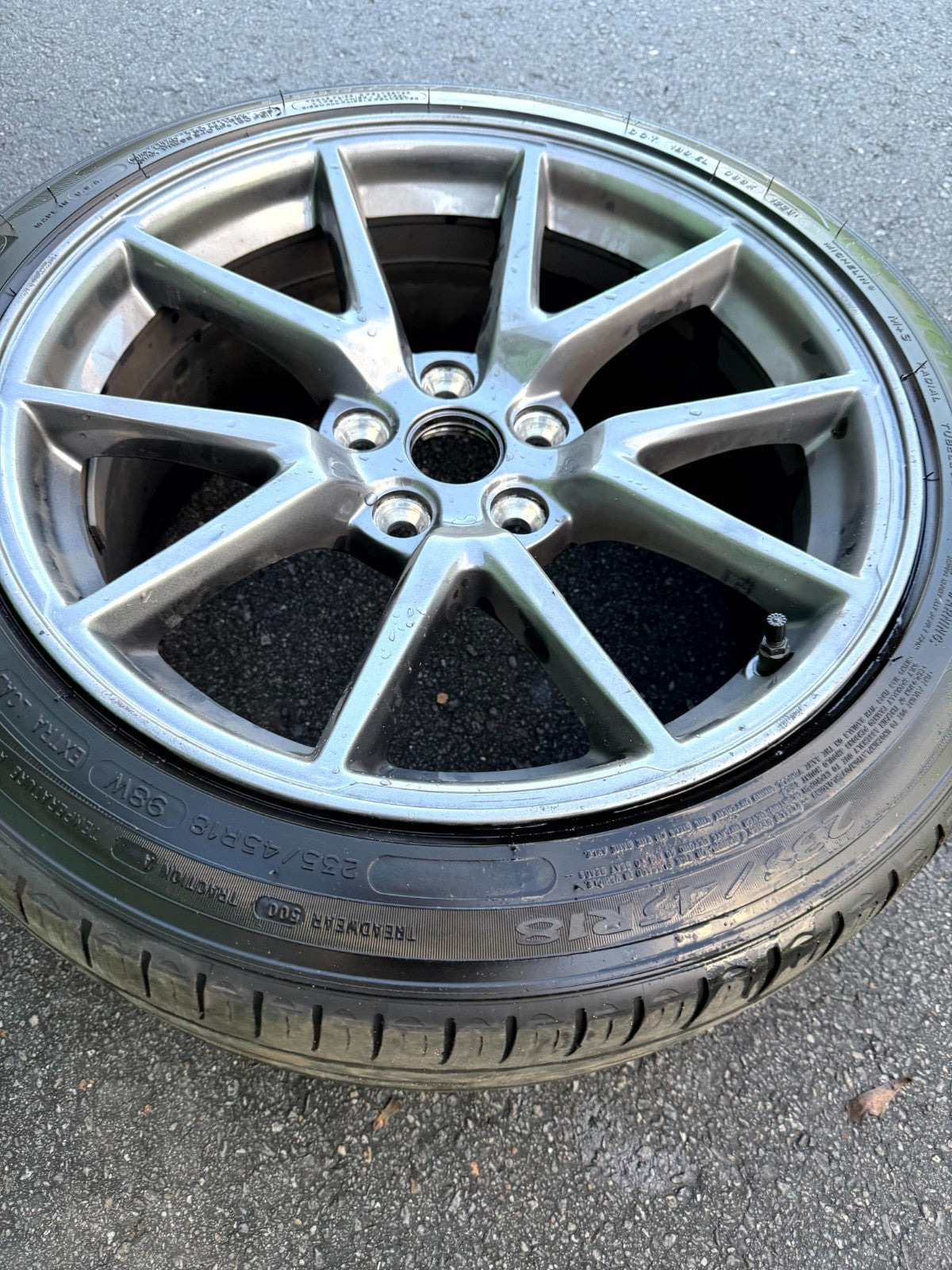 ♦️ 2017 - 2023 TESLA MODEL 3 ALLOY WHEEL RIM WITH TIRE OEM, 1044221-00-A