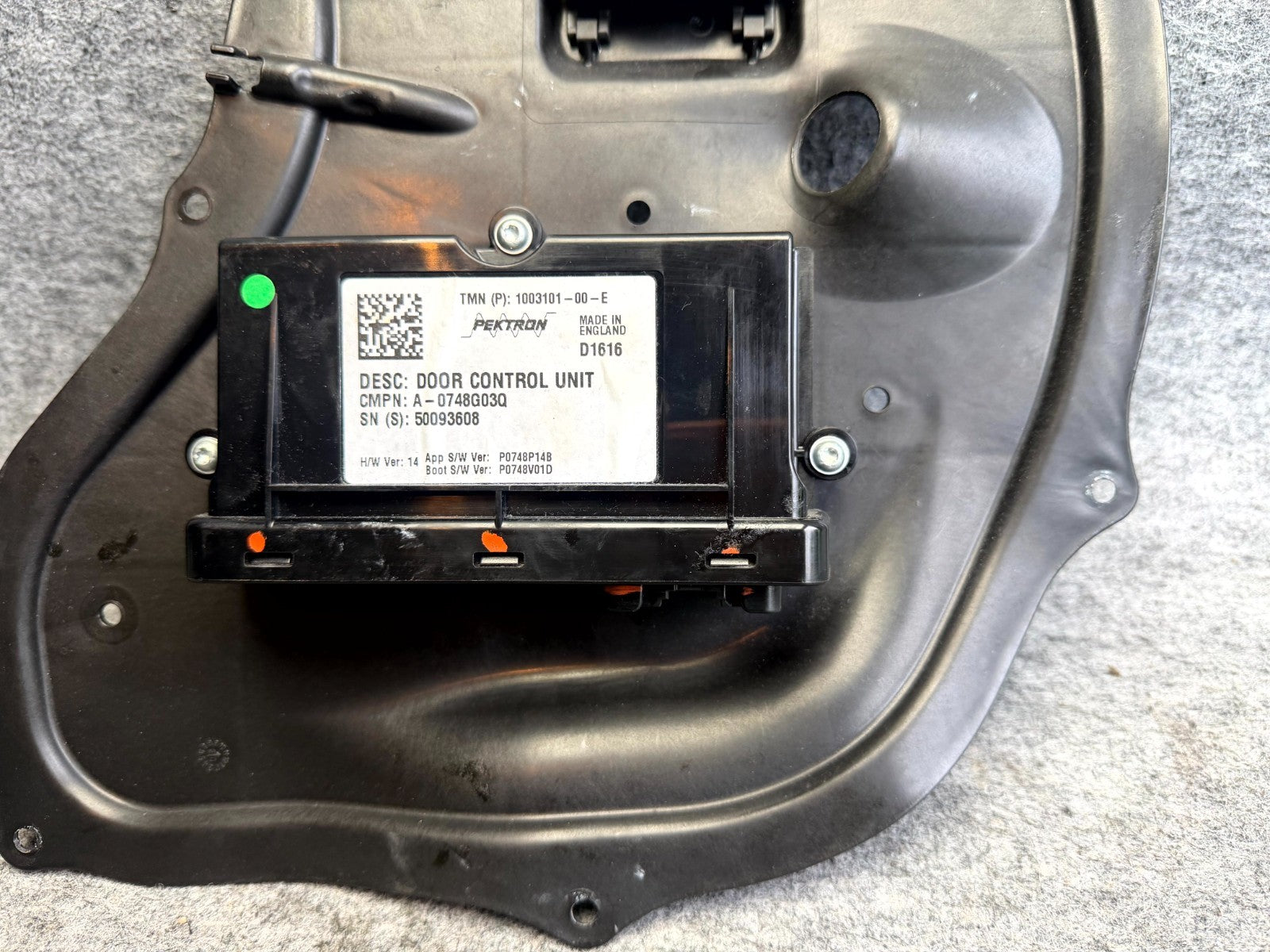 ♦️2012-2020 TESLA MODEL S FRONT RIGHT SIDE DOOR CONTROL MODULE OEM, 1003101-00-E