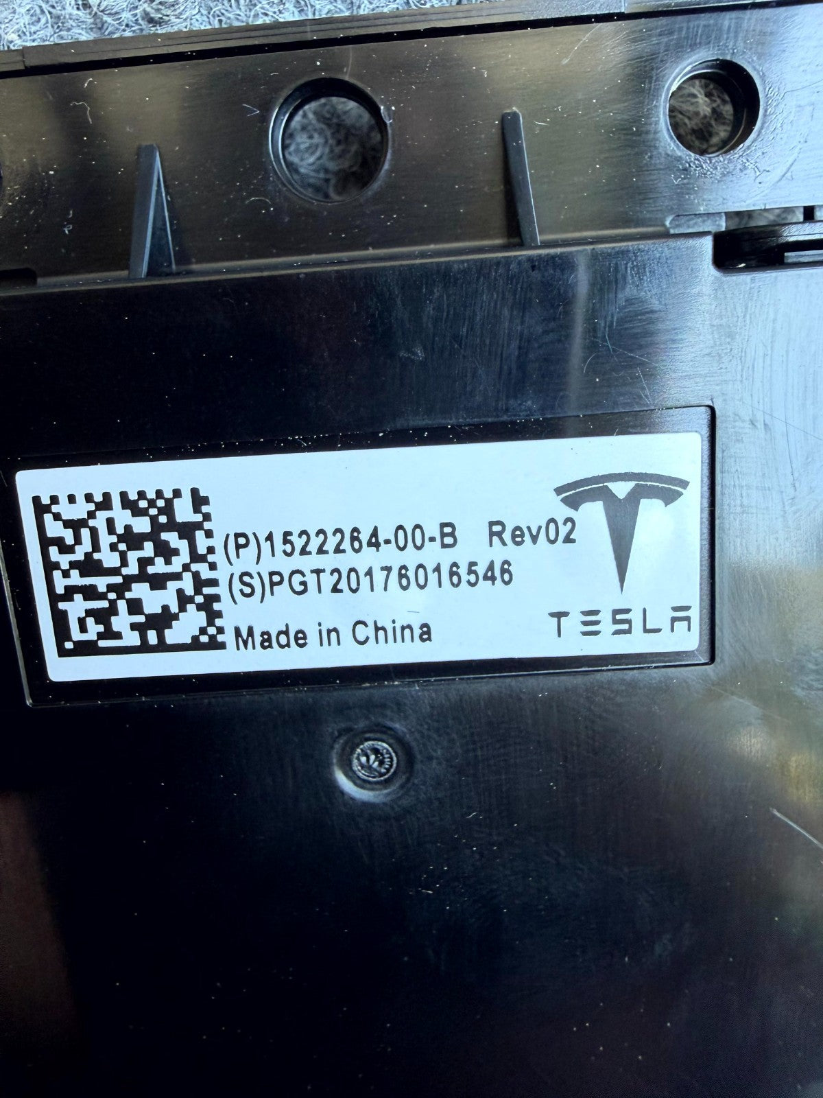 2017 - 2024 TESLA MODEL 3/Y CENTER CONSOLE USB HUB MODULE OEM, 1522264-00-B