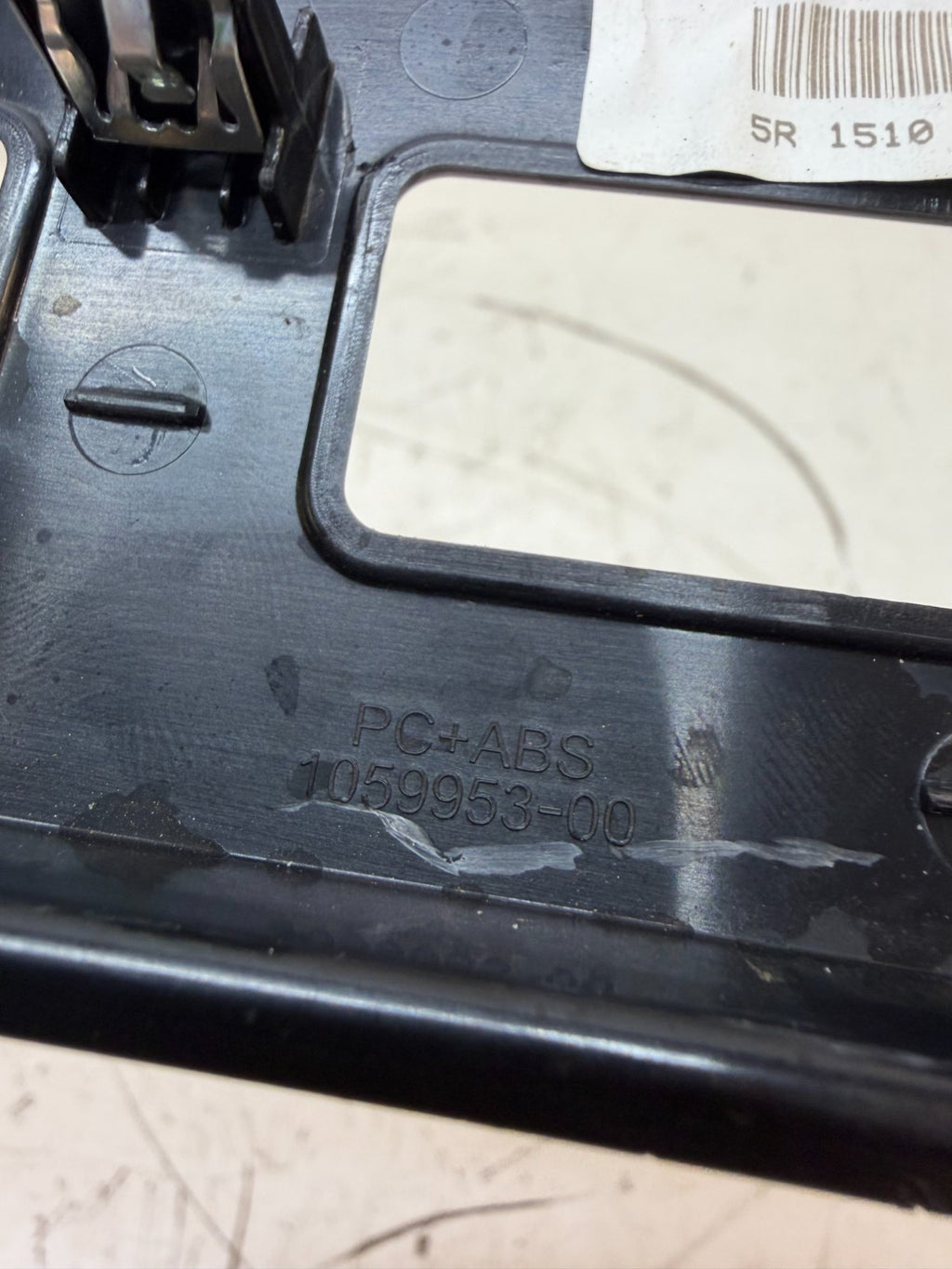 2016-20 Tesla Model X Rear Right Door Cover Inner Bracket 1059953-00