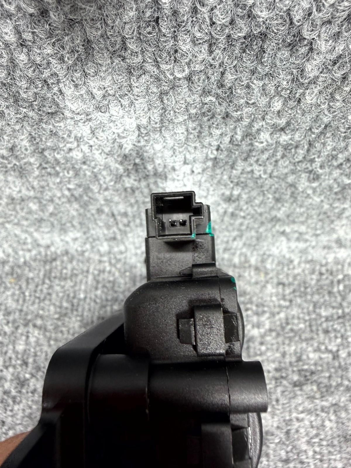 16-23 Tesla Model X Front Left Side Door Lock Release Actuator OEM, 1115332-00-B