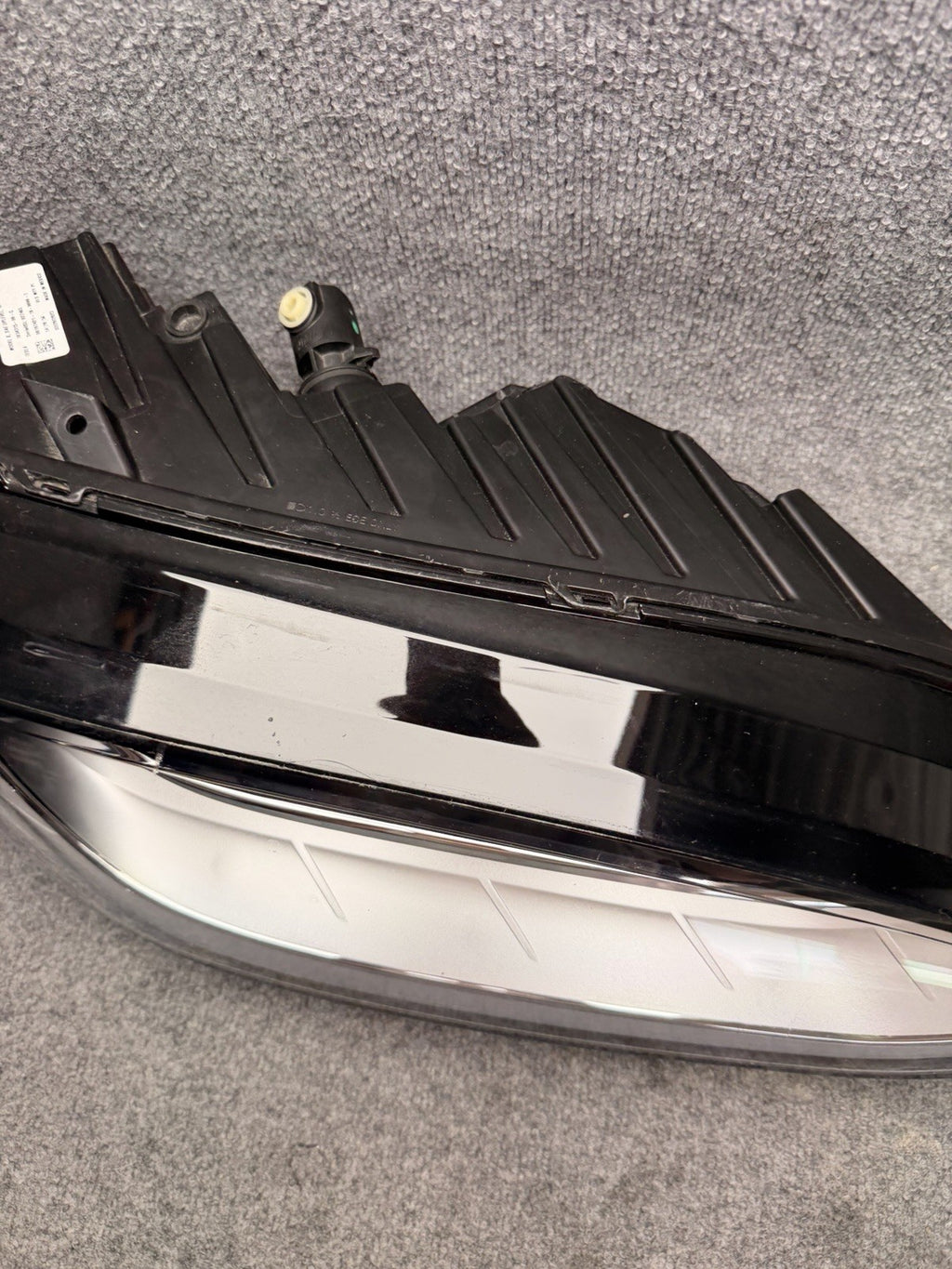 DMG‼️22-25 Tesla Model X Right LED Projector Headlight OEM Damaged 1034315-00-G