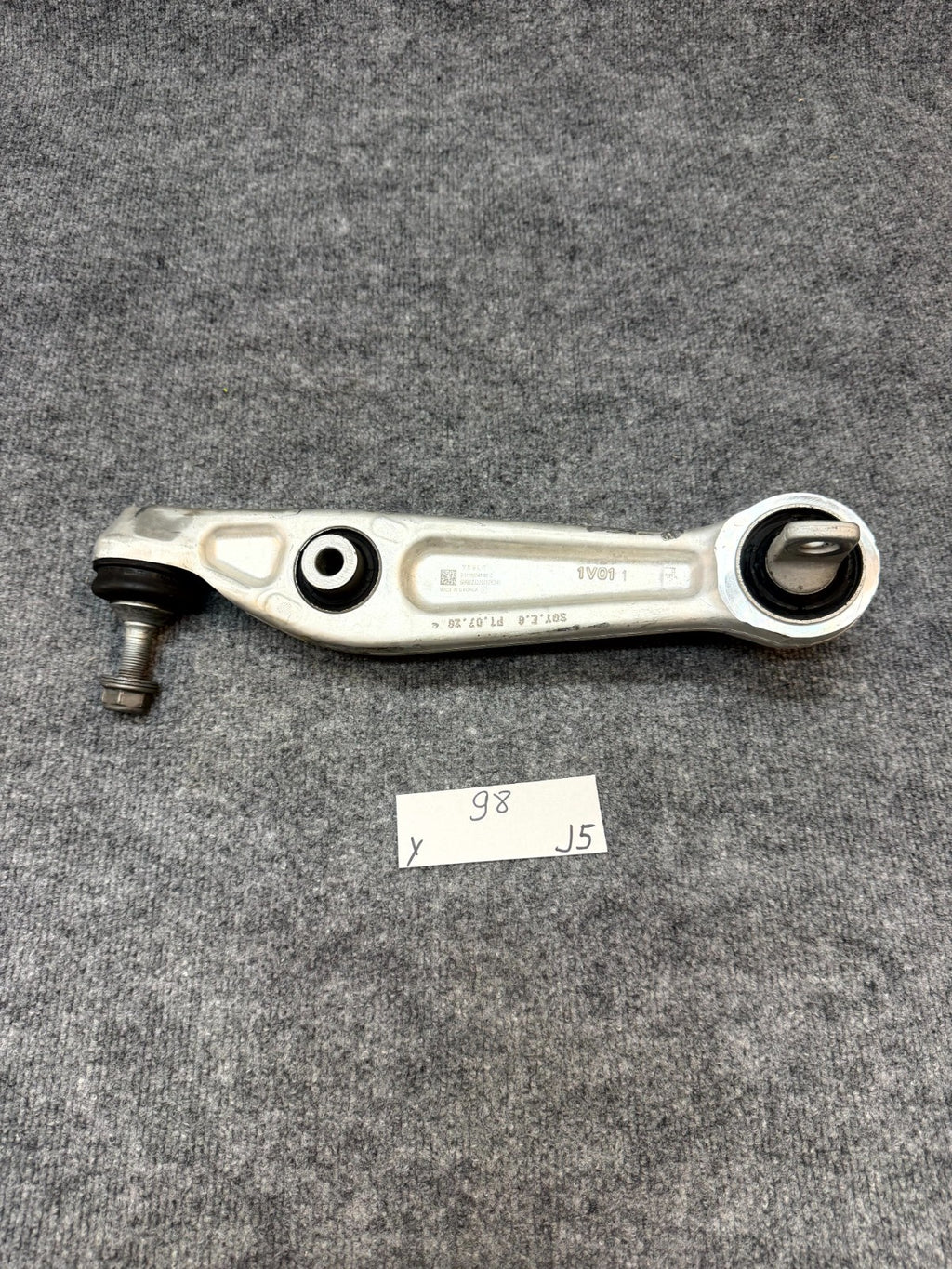 2020 - 2024 TESLA MODEL Y FRONT RIGHT / LEFT LOWER CONTROL ARM OEM, 1188341-00-C