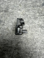 ♦️2017 - 2023 TESLA MODEL 3 REAR BUMPER BODY CONTROL MODULE OEM, 1097855-00-H
