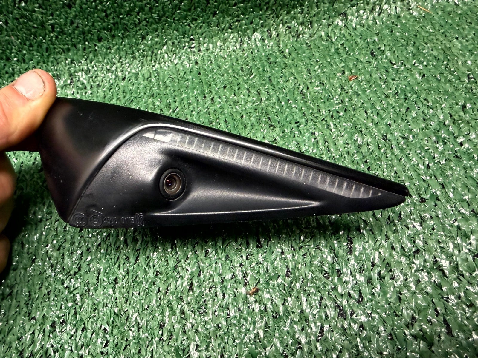 ♦️2020-2023 TESLA MODEL Y LEFT SIDE TURN SIGNAL MARKER CAMERA OEM, 1125106-50-G