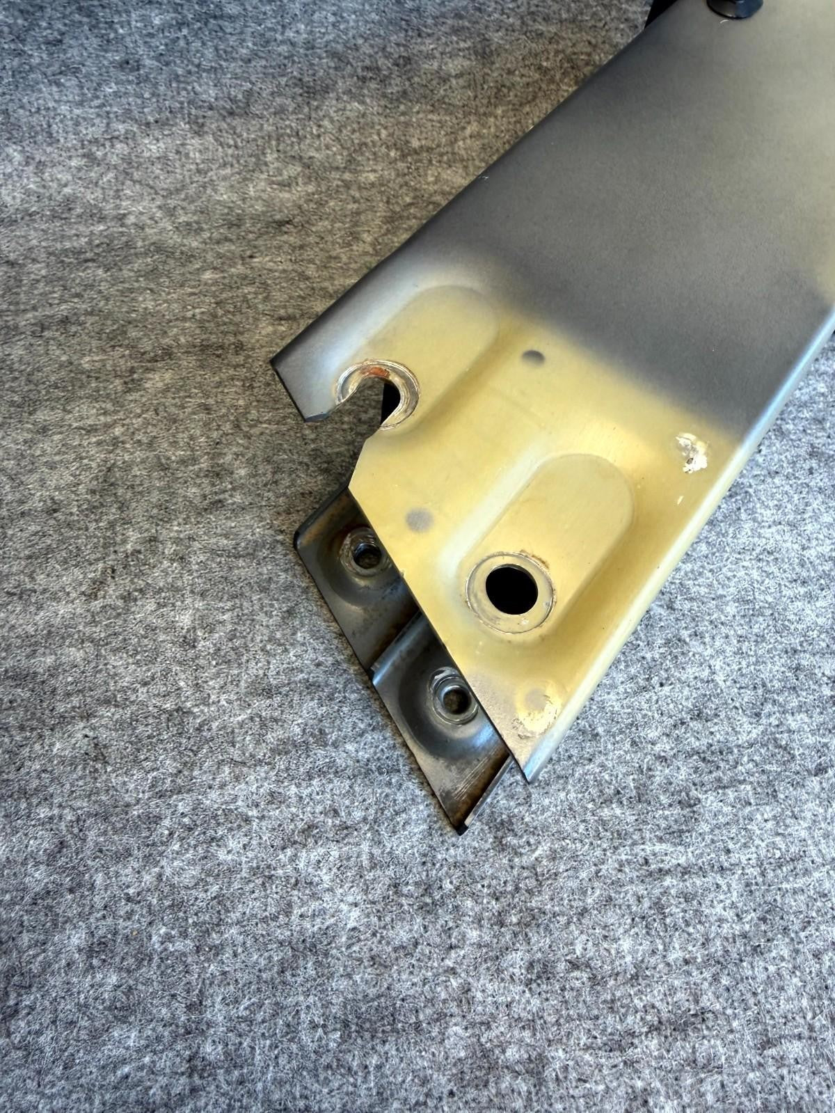 ♦️17-23 TESLA MODEL 3 FRONT LEFT BUMPER REINFORCEMENT BRACKET OEM, 1088148-00-F