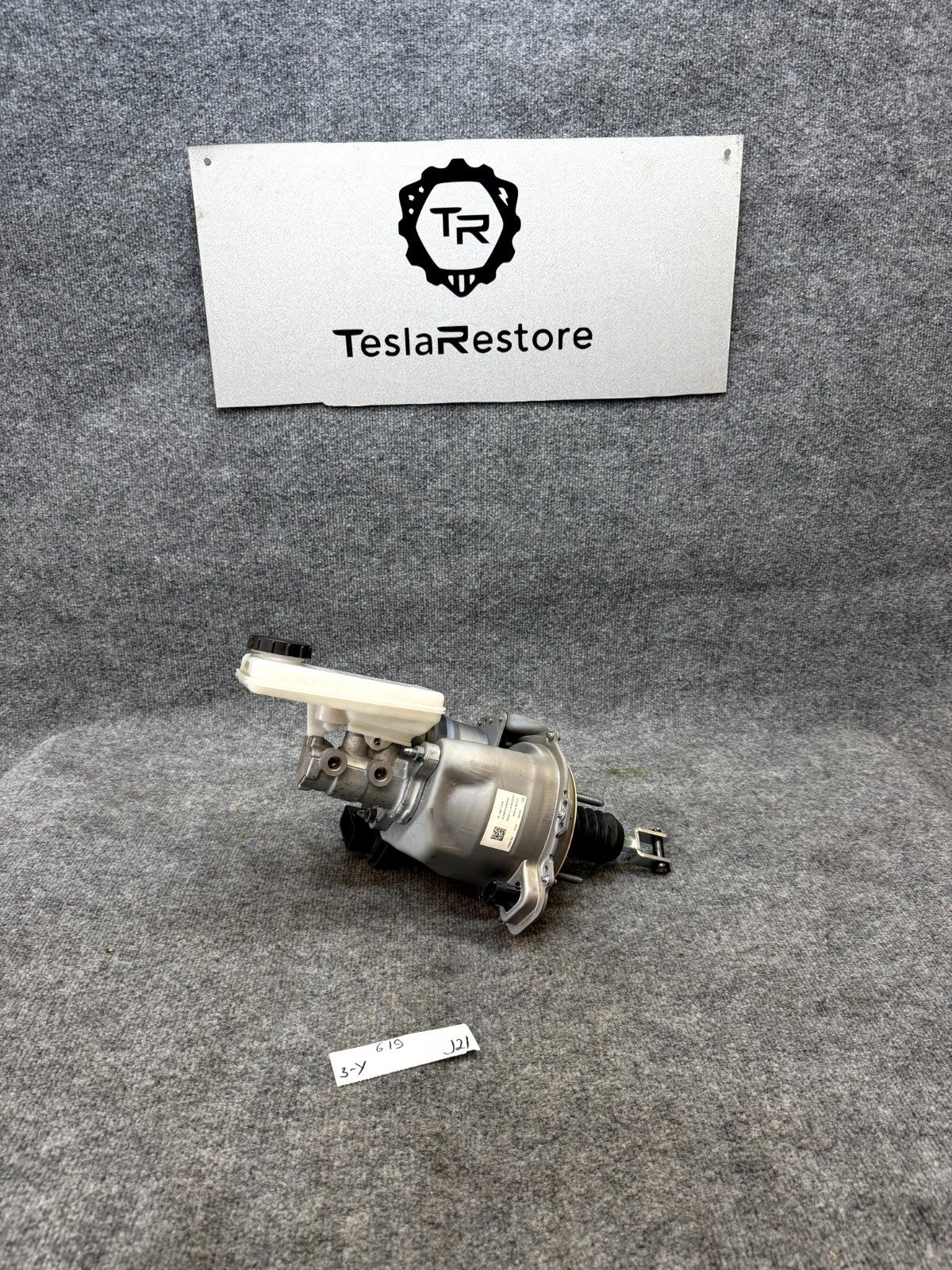 17-23 TESLA MODEL 3 Y BRAKE MASTER CYLINDER & BOOSTER & RESERVOIR OEM 118867100B