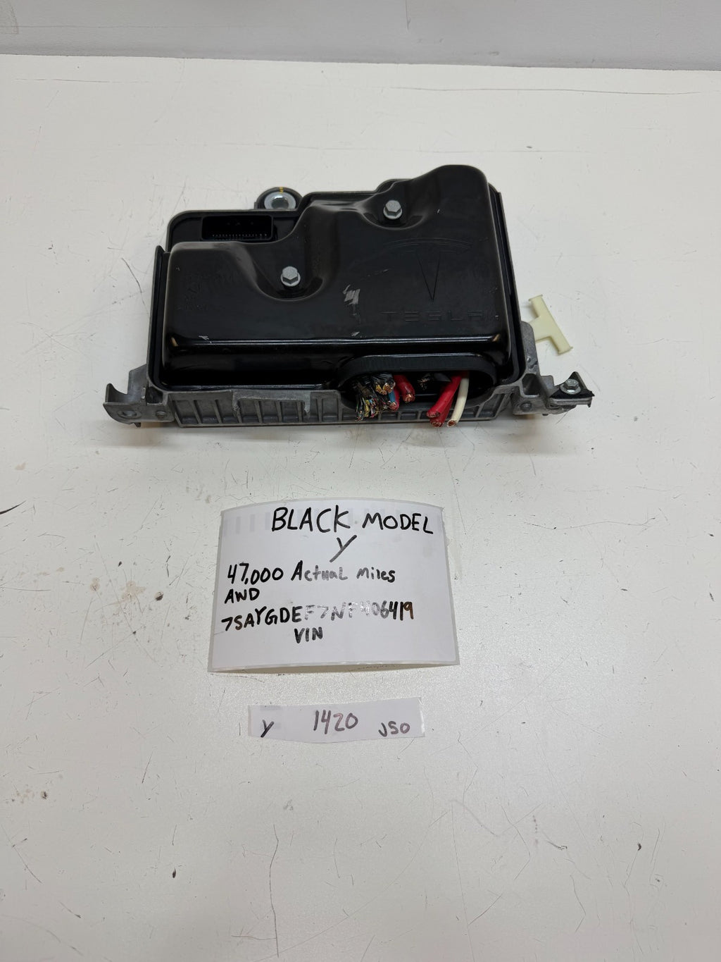 2020-2023 Tesla Model Y Front Body Control Computer Module Unit 1497319-00-E